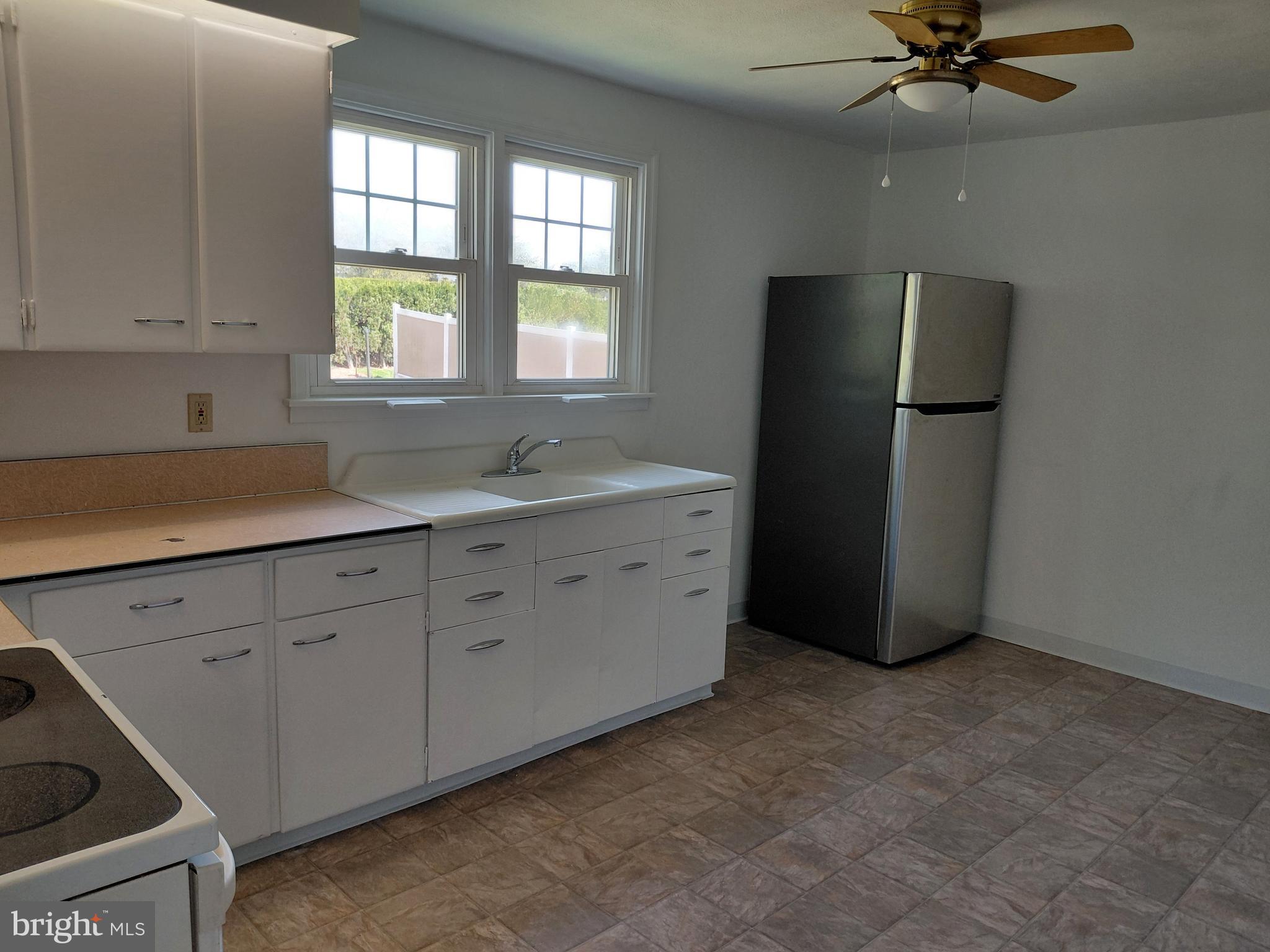 DEVON GREEN - Residential