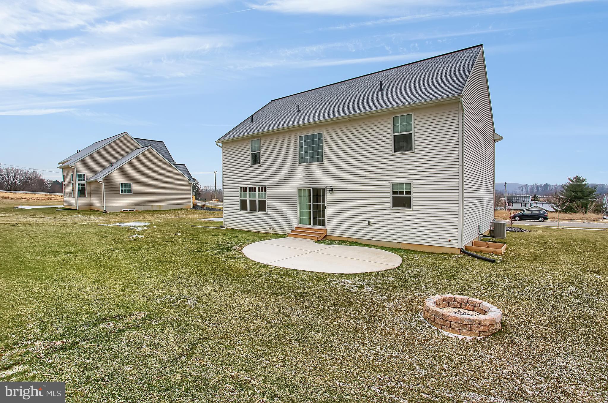 PARKVIEW @ BOILING SPRING - Residential