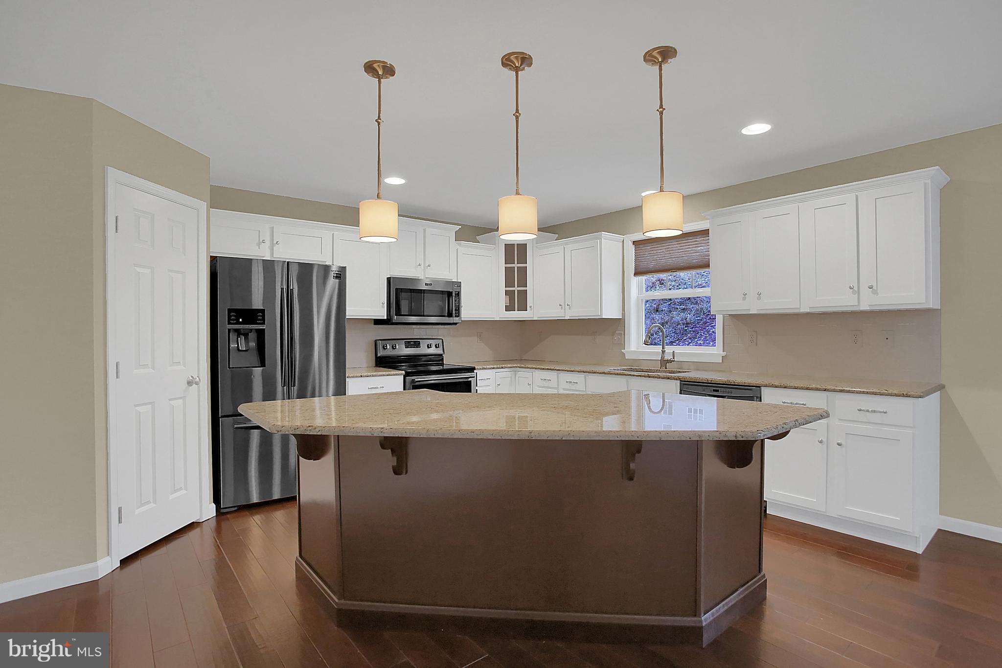 PARKVIEW @ BOILING SPRING - Residential