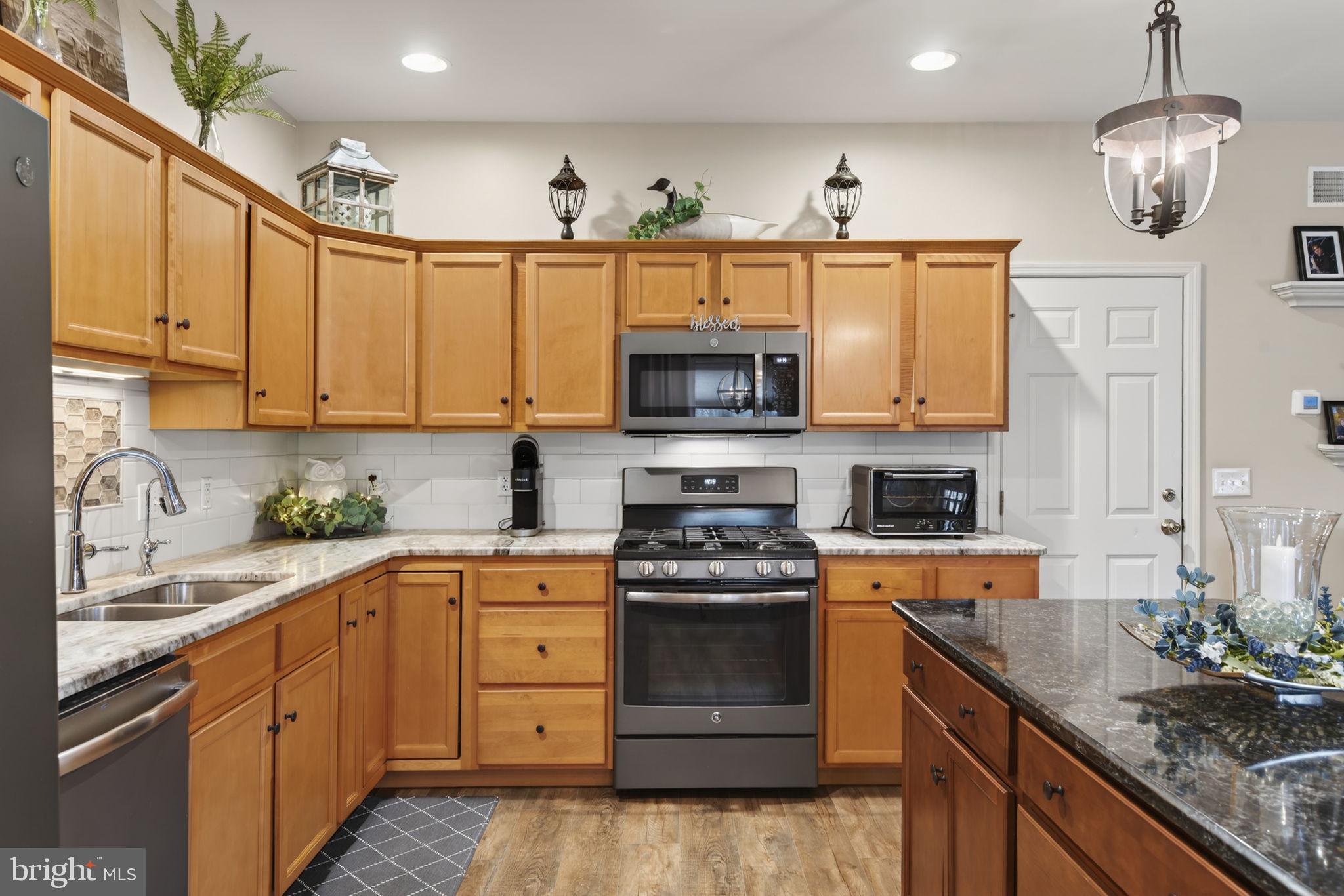 WILLOW BEND FARM - Residential