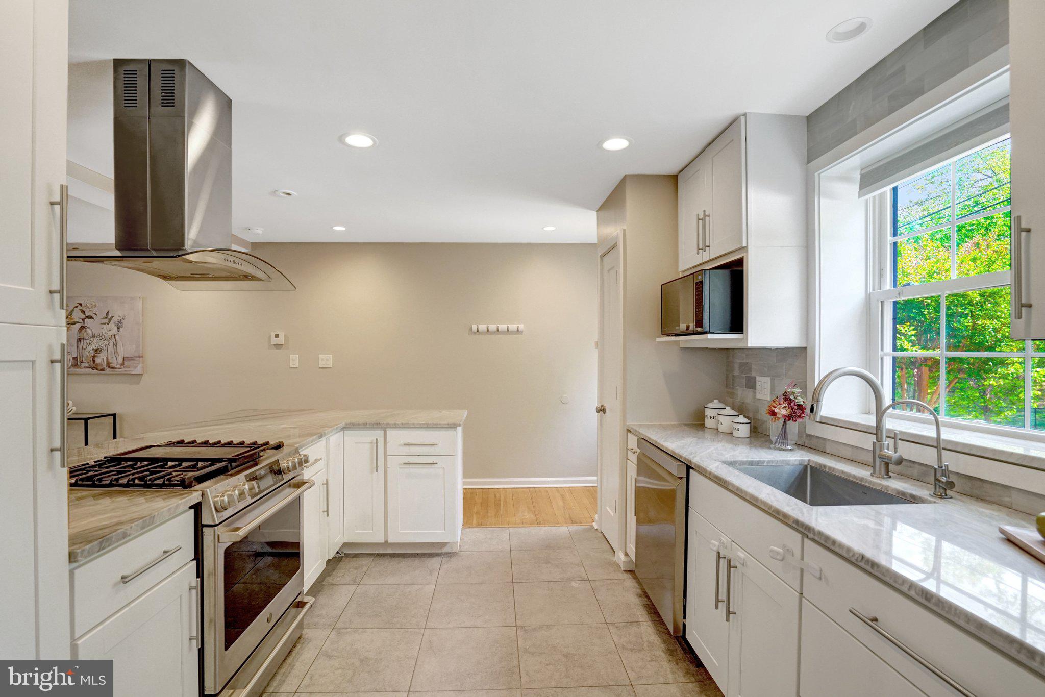 3308 LANDOVER STREET