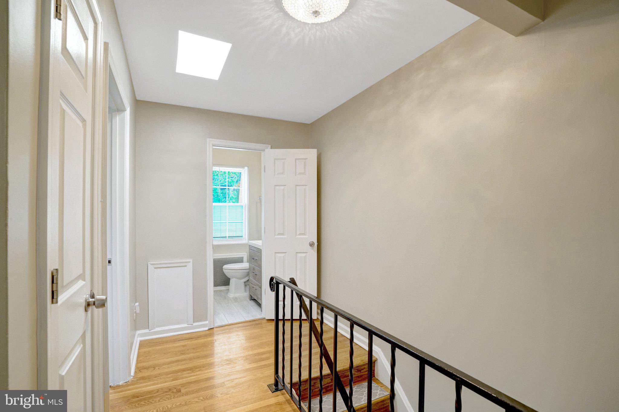 WARWICK VILLAGE - Residential