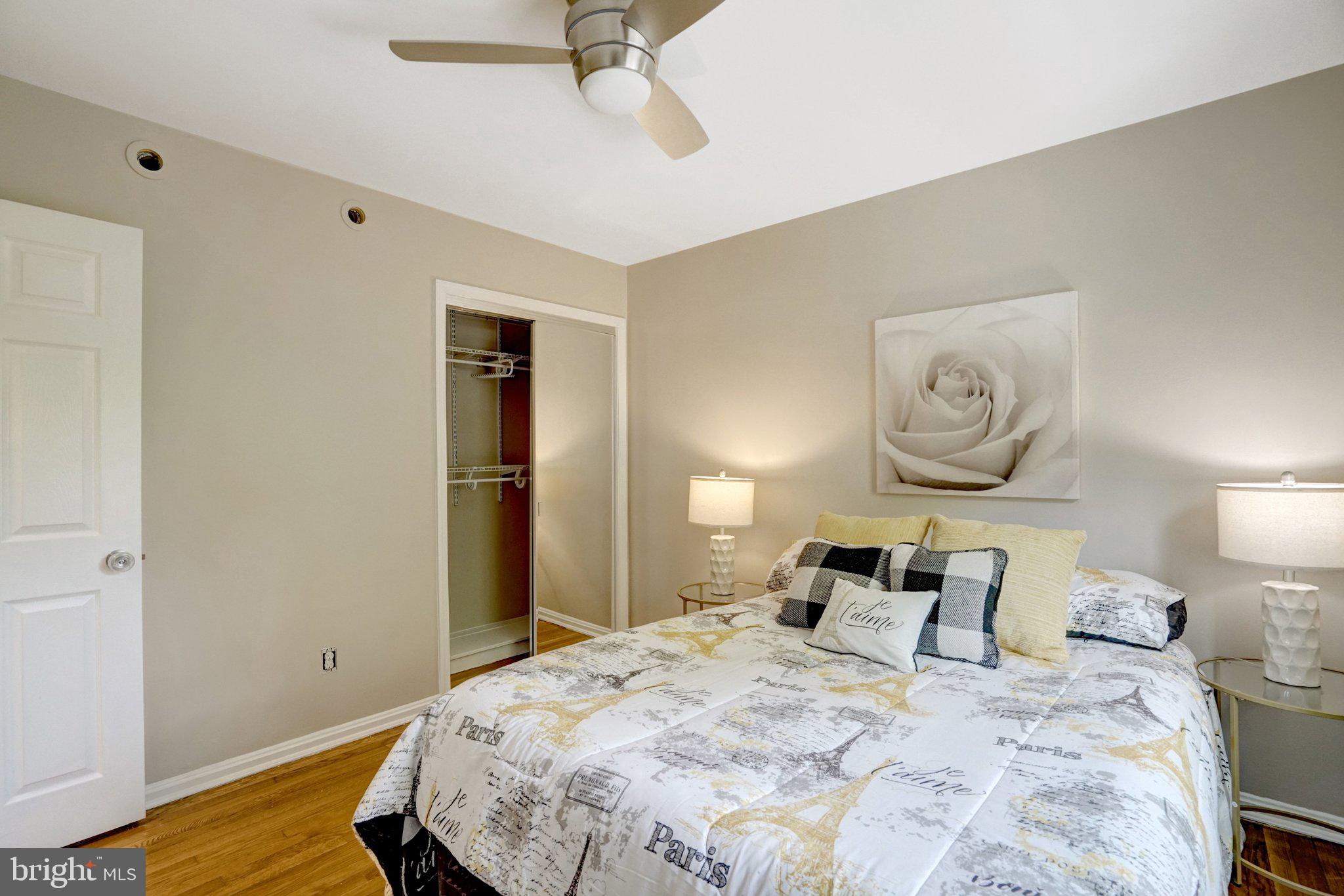 WARWICK VILLAGE - Residential