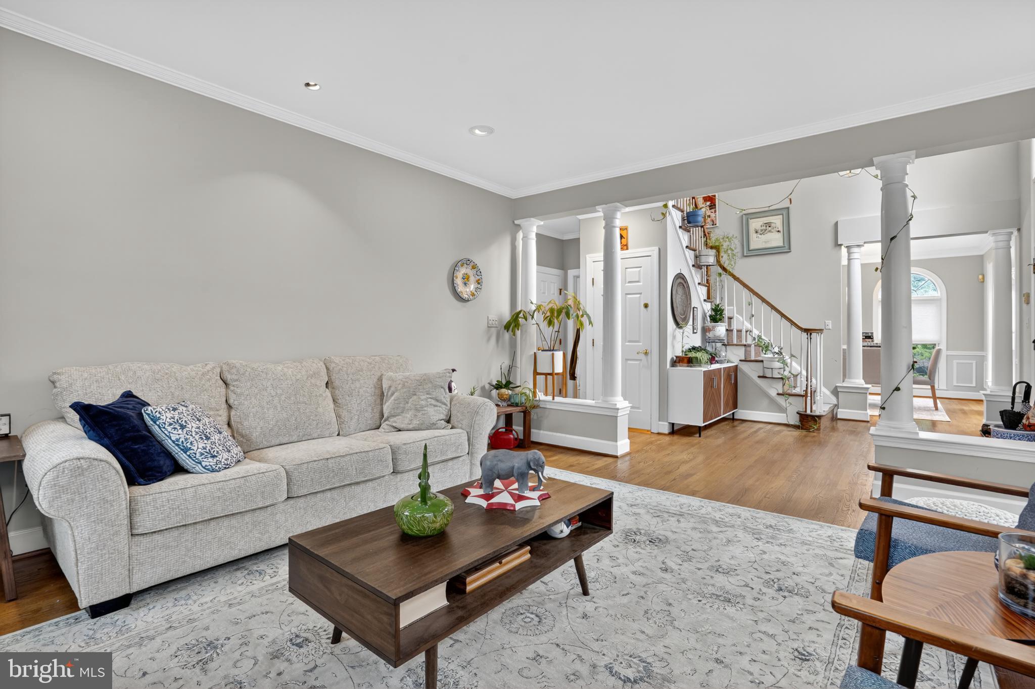 SPY HILL - Residential Lease