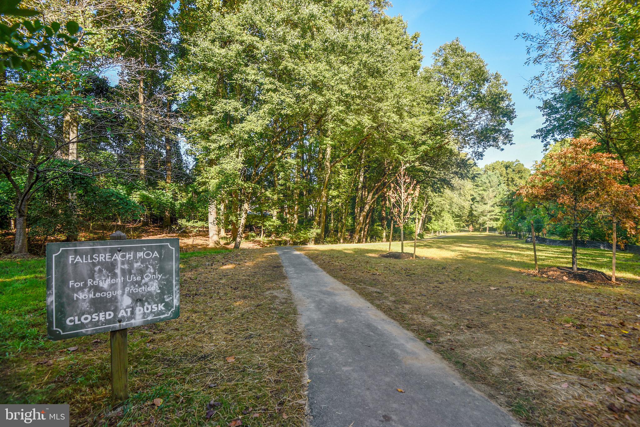 FALLSREACH - Residential