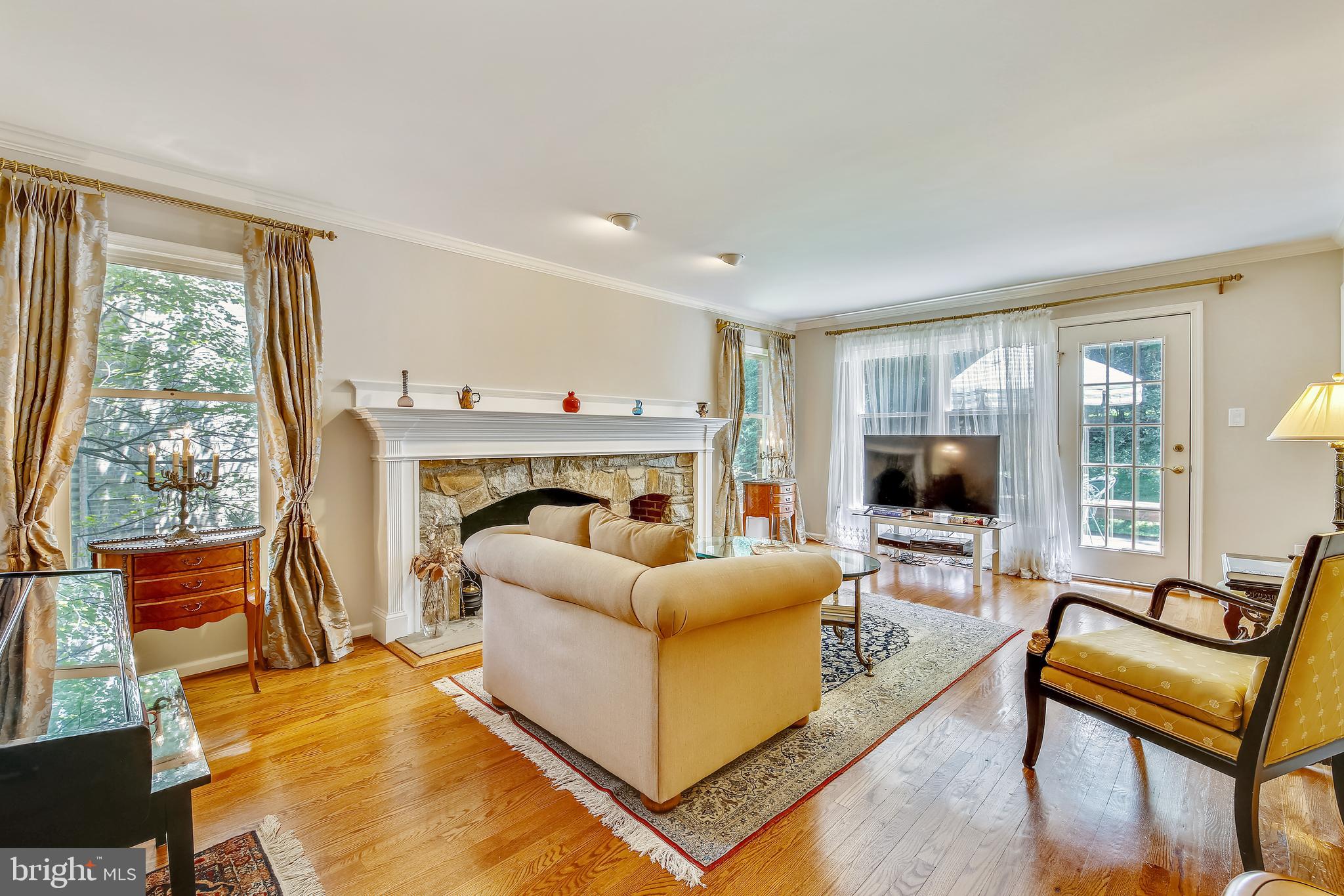 FALLSREACH - Residential