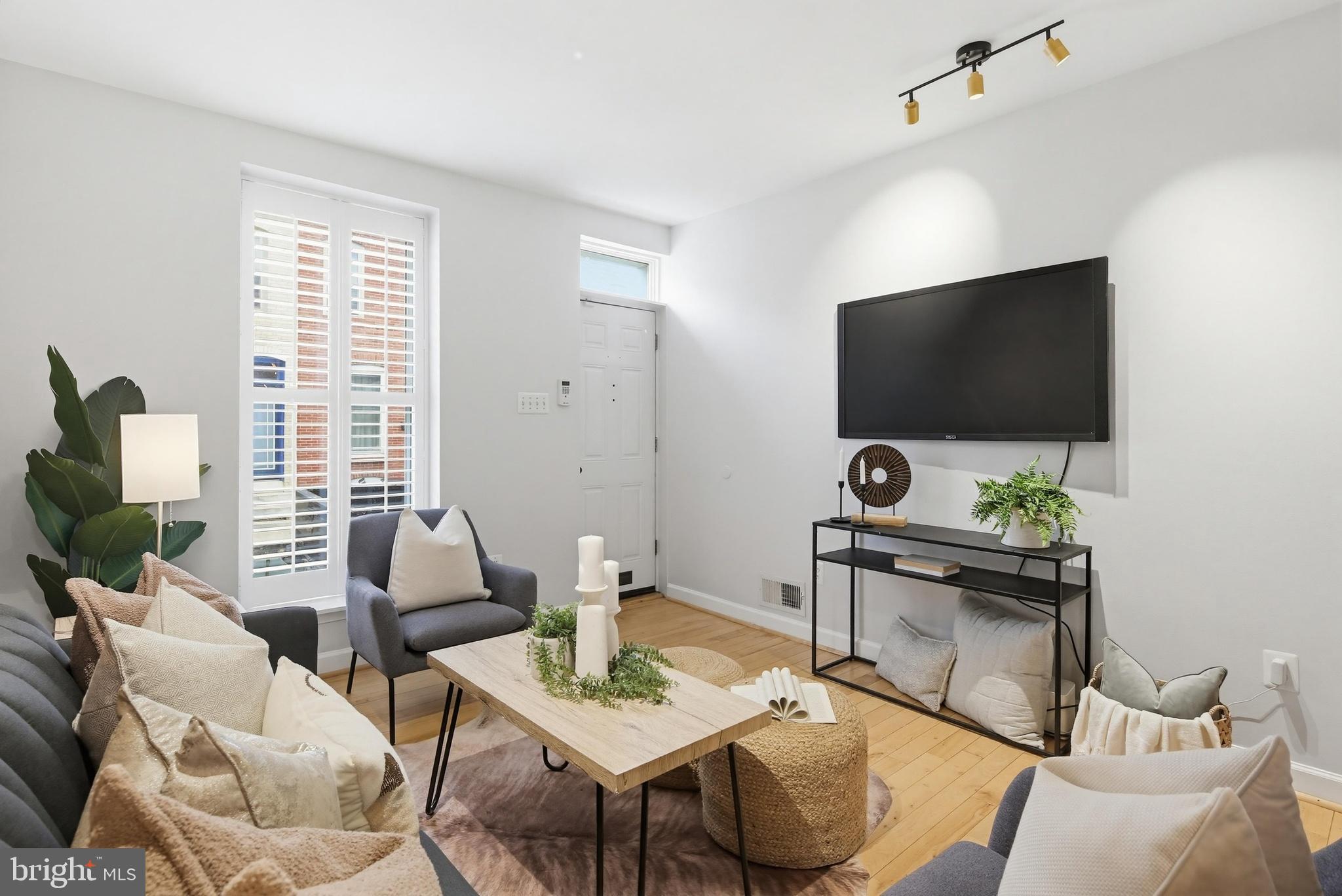 PATTERSON PARK - Residential