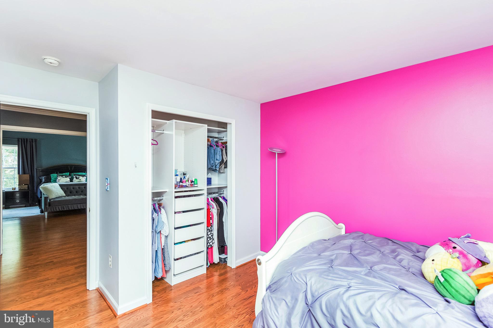 LEE'S CROSSING - Residential