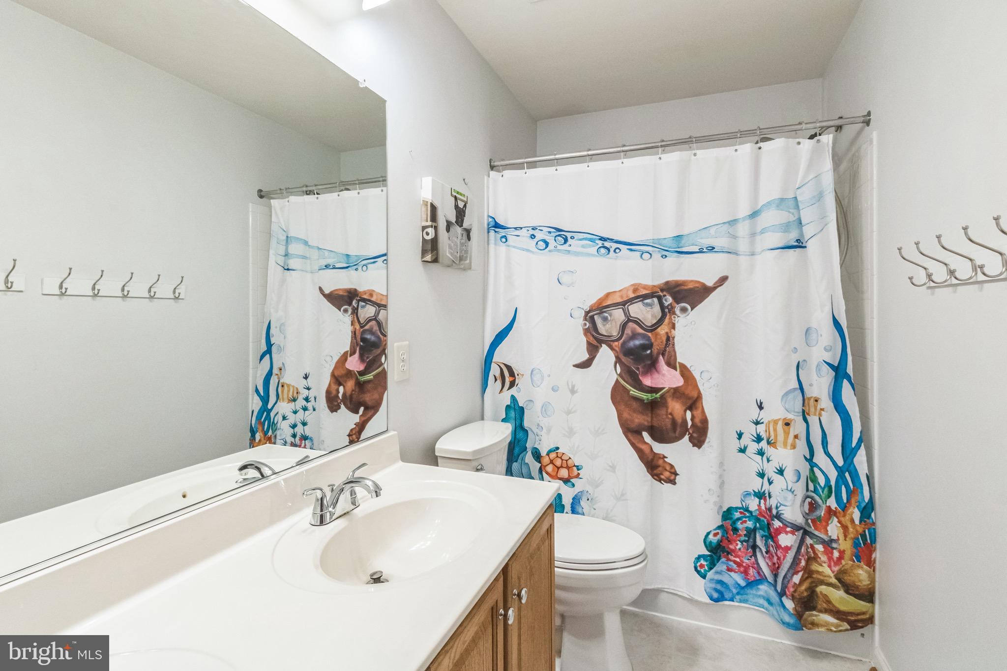 LEE'S CROSSING - Residential