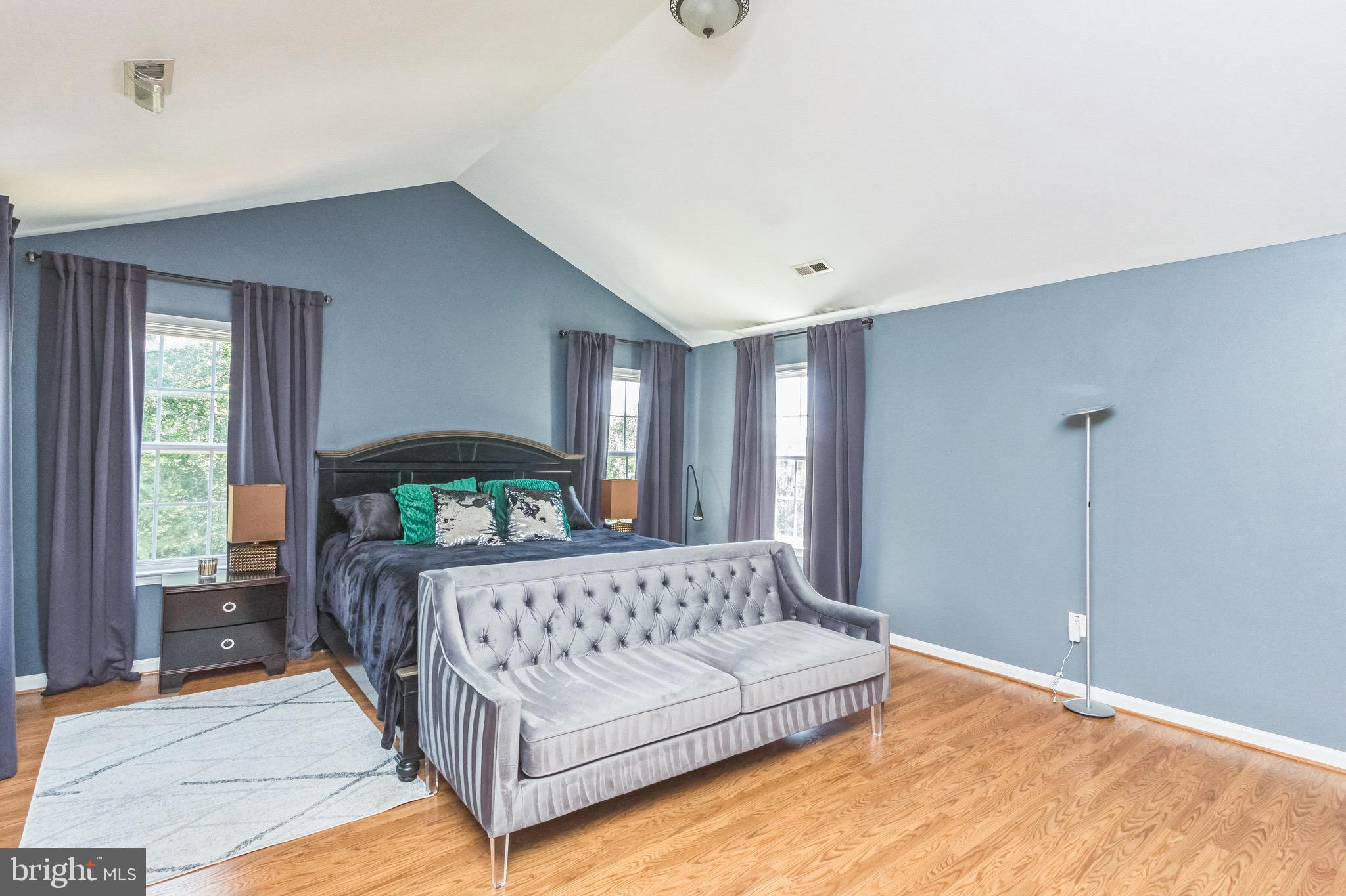 LEE'S CROSSING - Residential