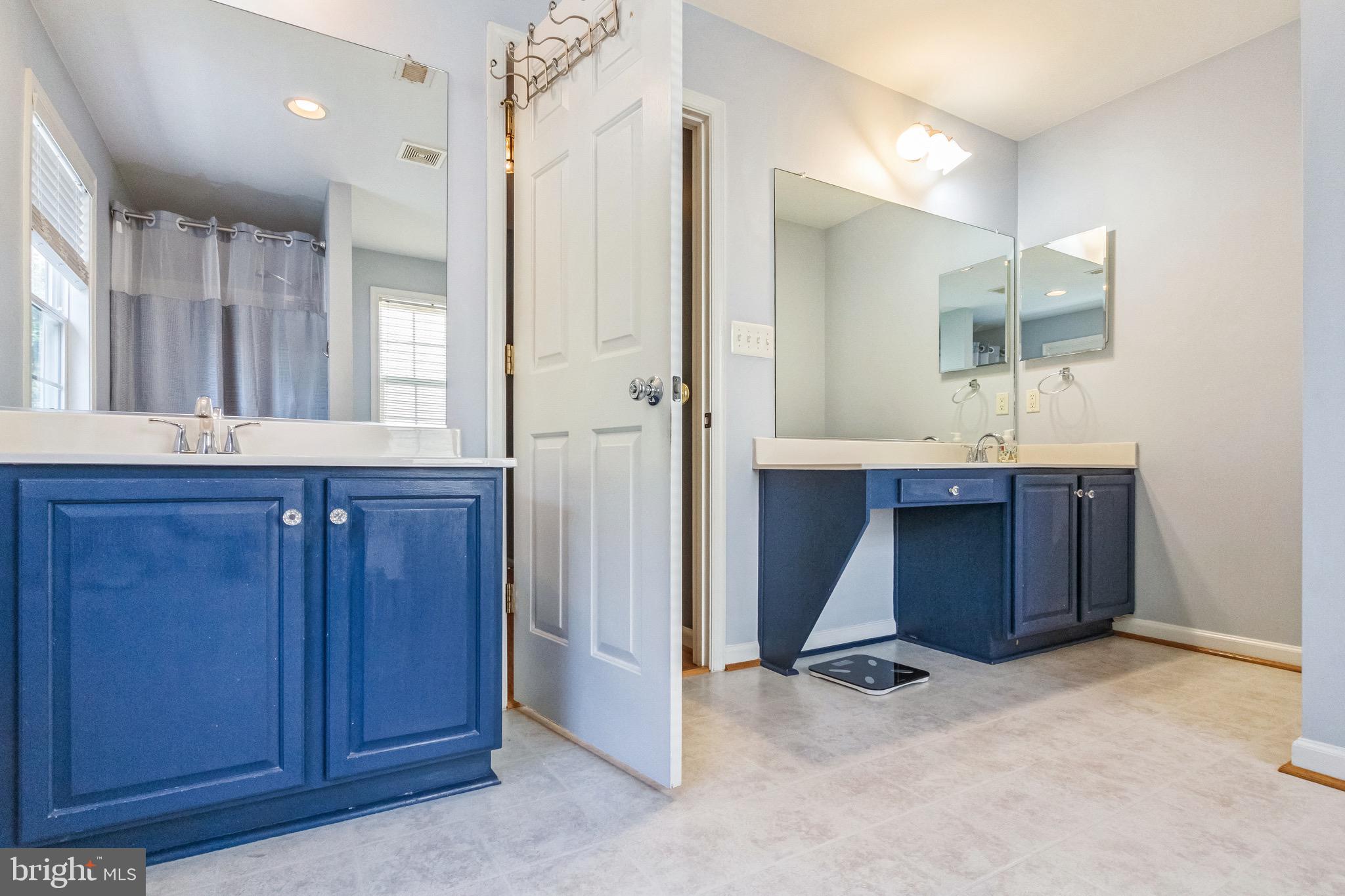 LEE'S CROSSING - Residential