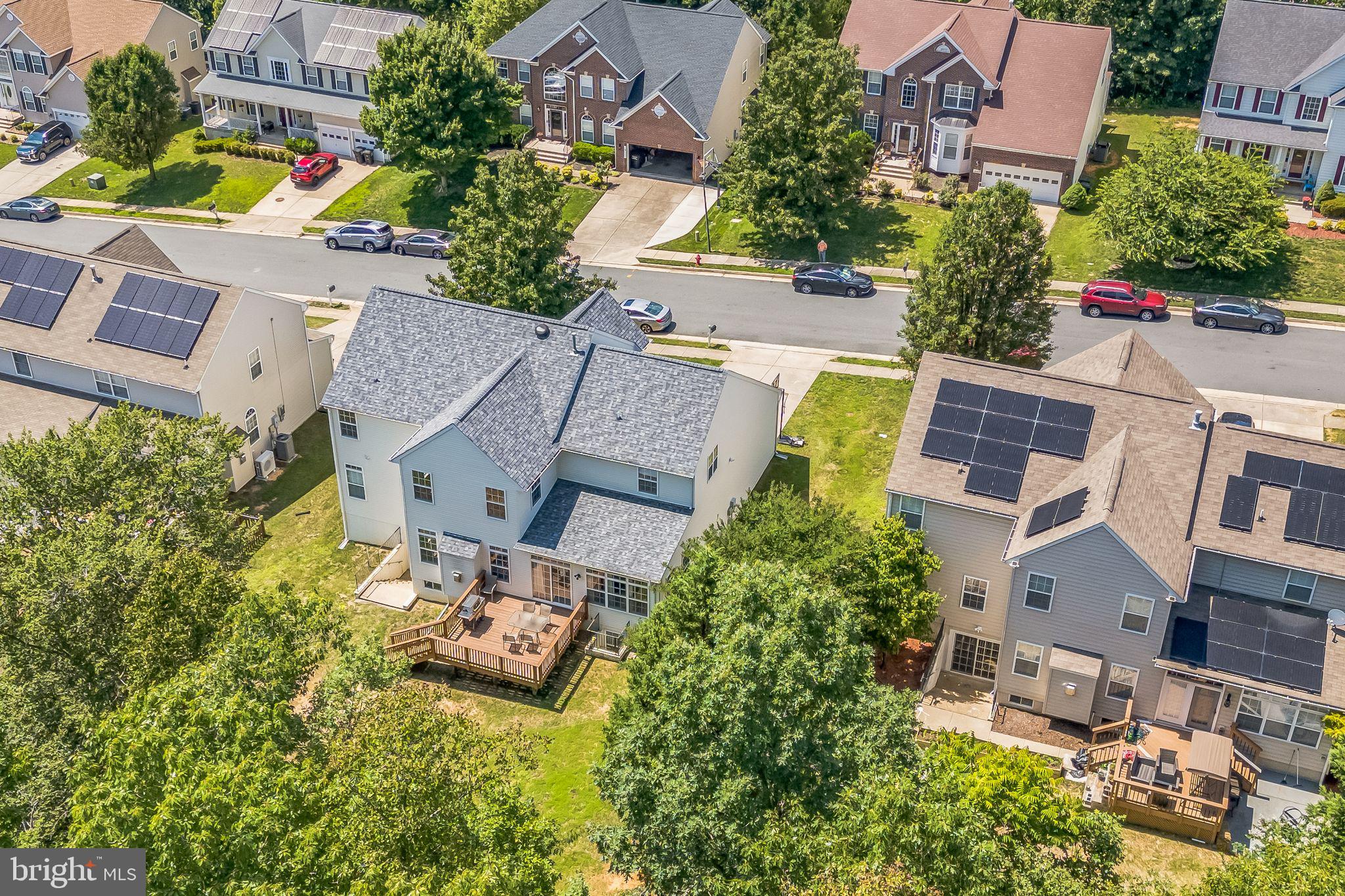 LEE'S CROSSING - Residential