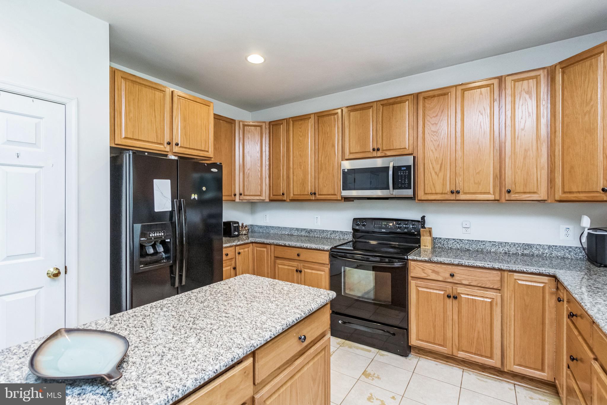 LEE'S CROSSING - Residential