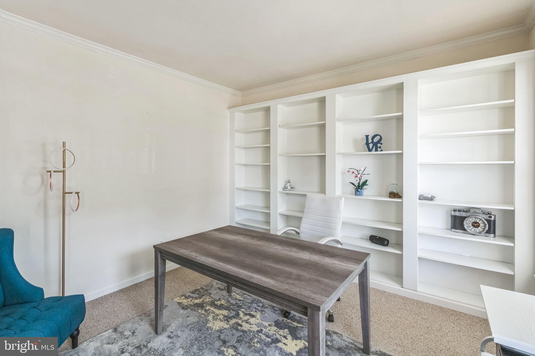 LEE'S CROSSING - Residential