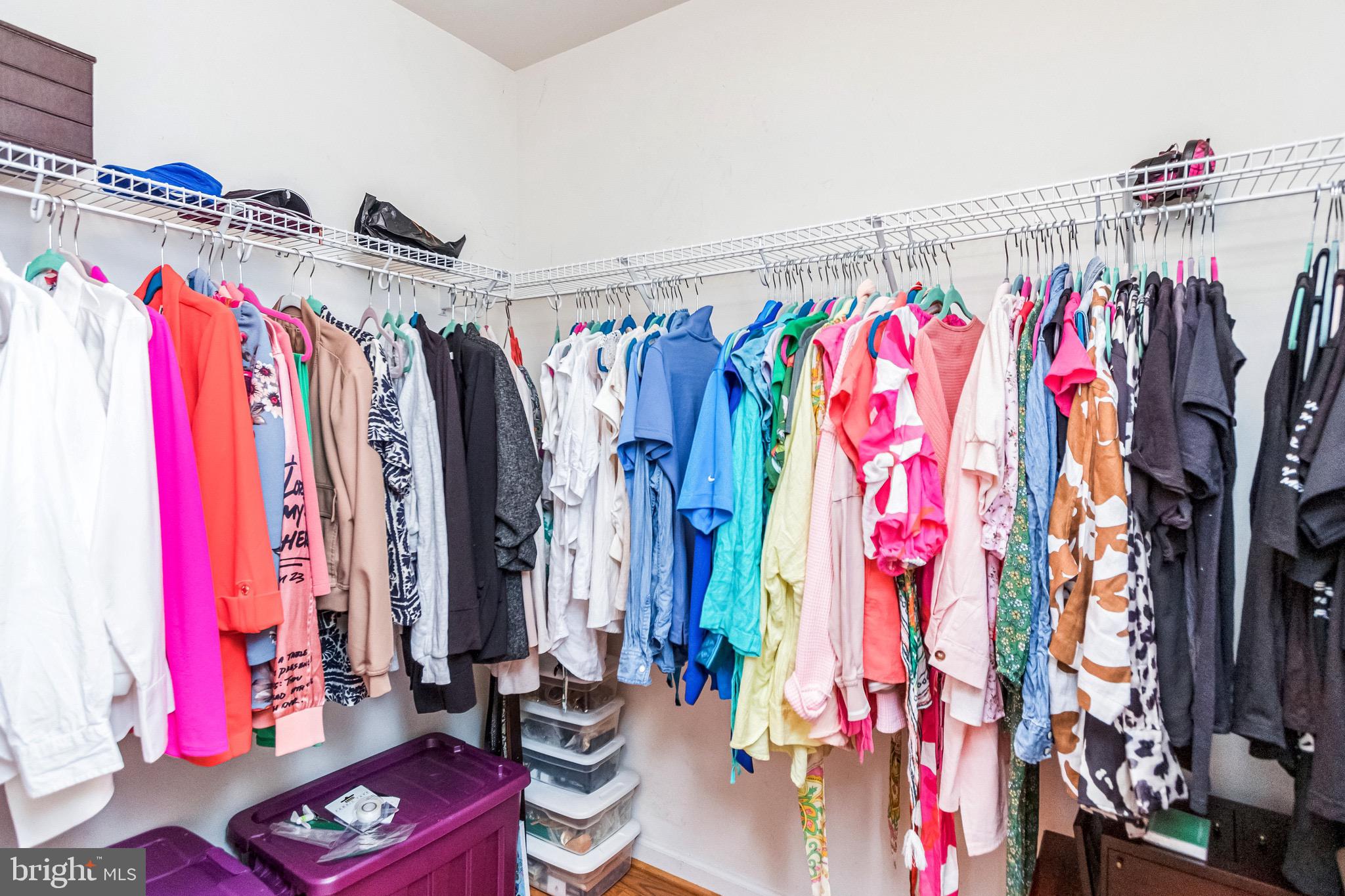 LEE'S CROSSING - Residential