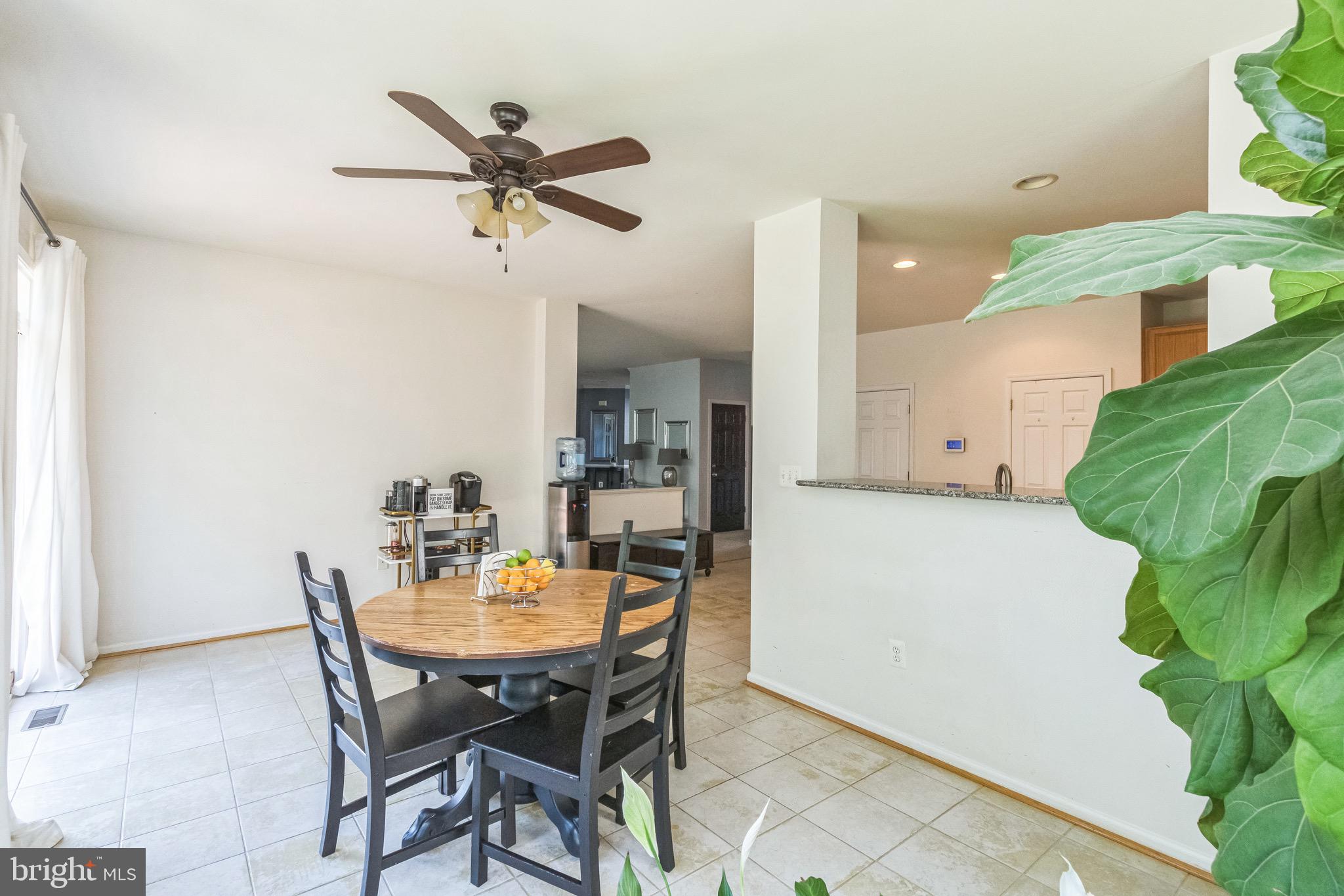 LEE'S CROSSING - Residential