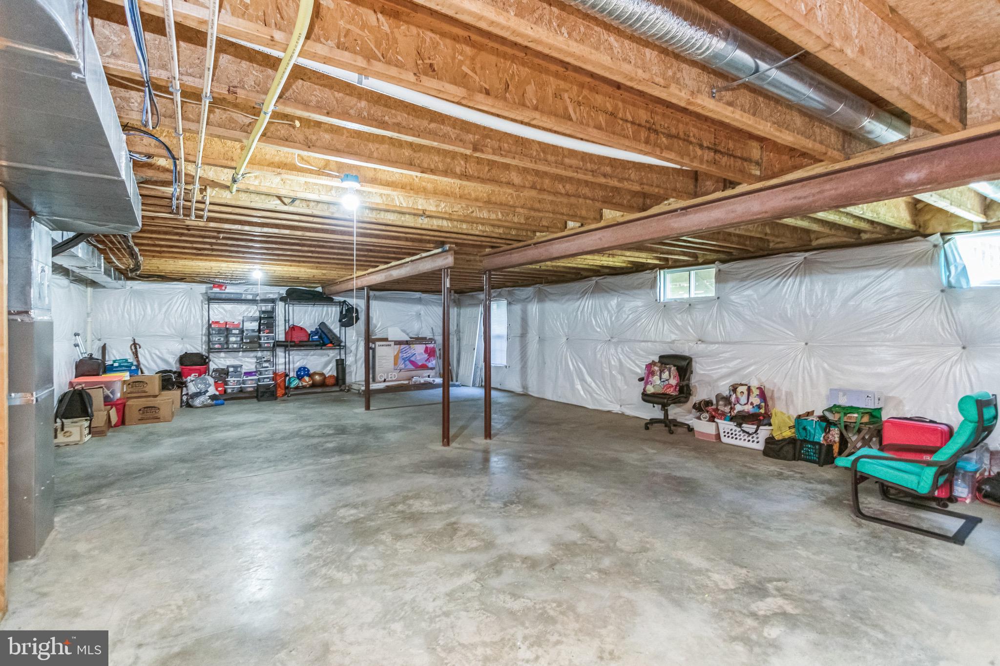 LEE'S CROSSING - Residential