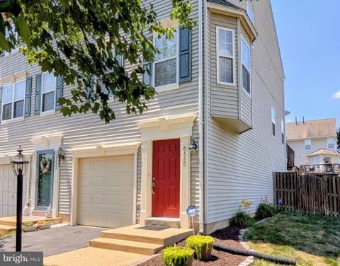 Photo of 8420 Limbaugh Way, BRISTOW, VA 20136 (MLS # VAPW2124606)