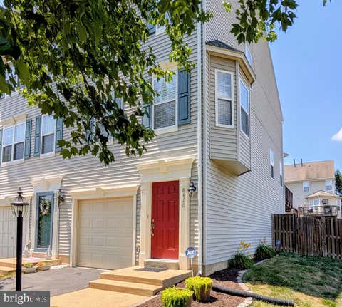Photo of 8420 Limbaugh Way, BRISTOW, VA 20136 (MLS # VAPW2124606)