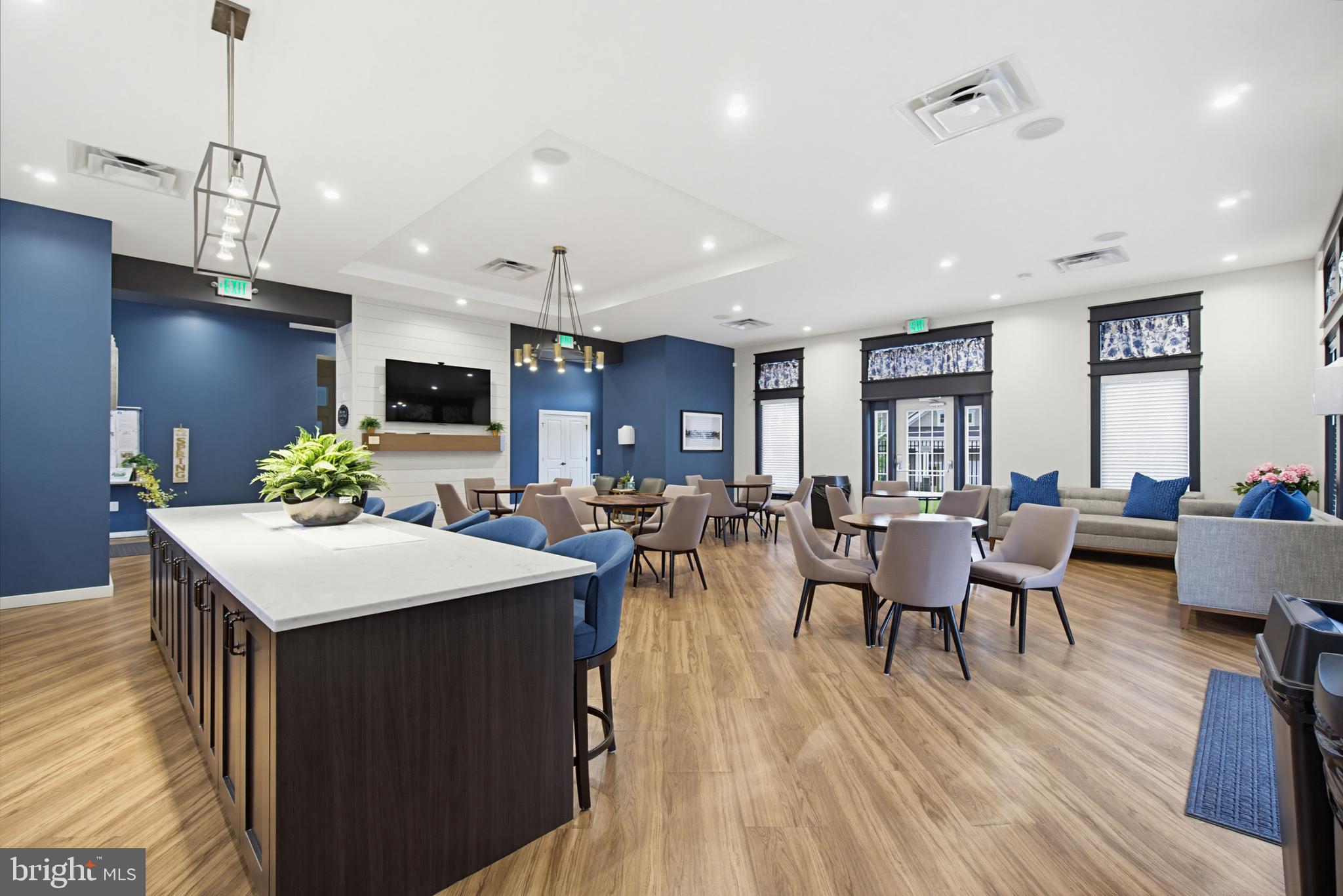 ELLICOTTS RETREAT - Residential