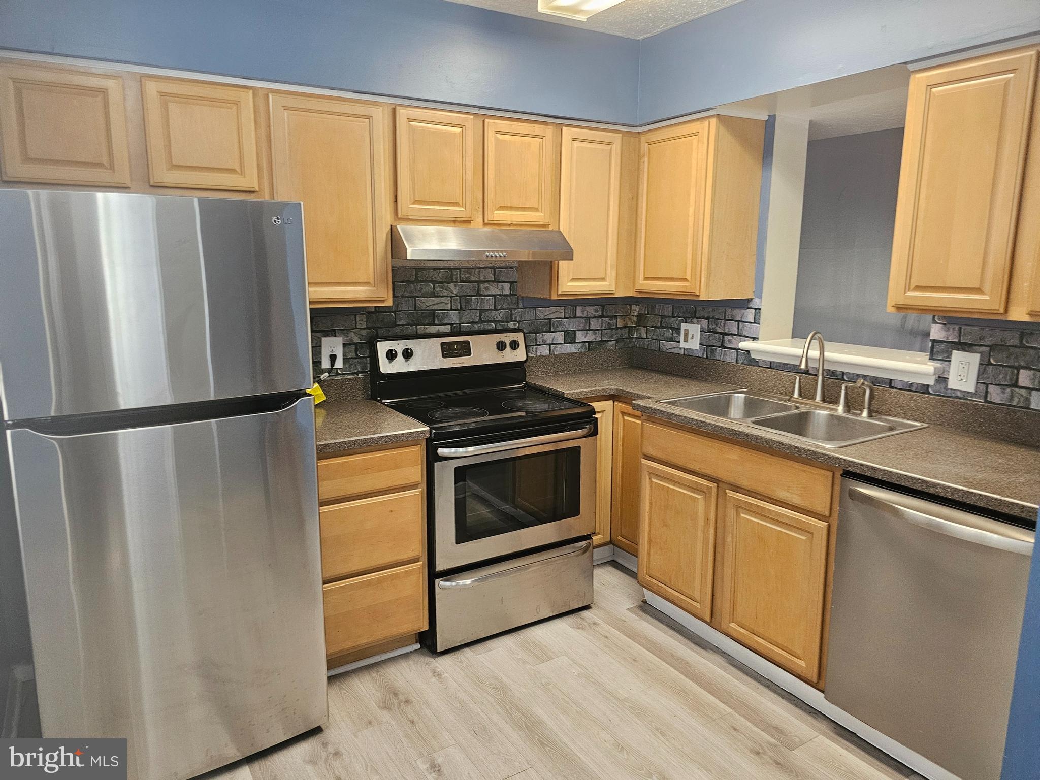 OWINGS RIDGE - Residential Lease