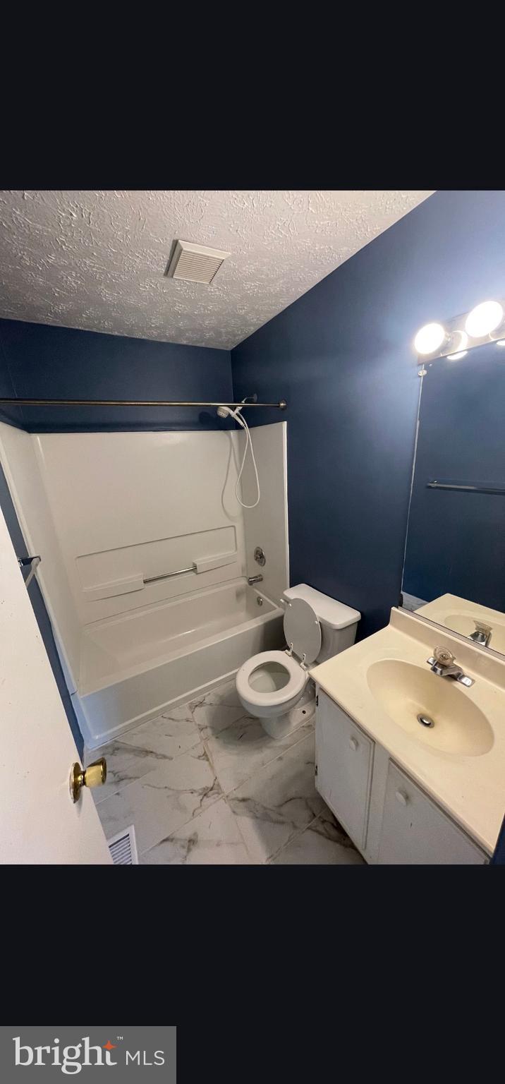 OWINGS RIDGE - Residential Lease