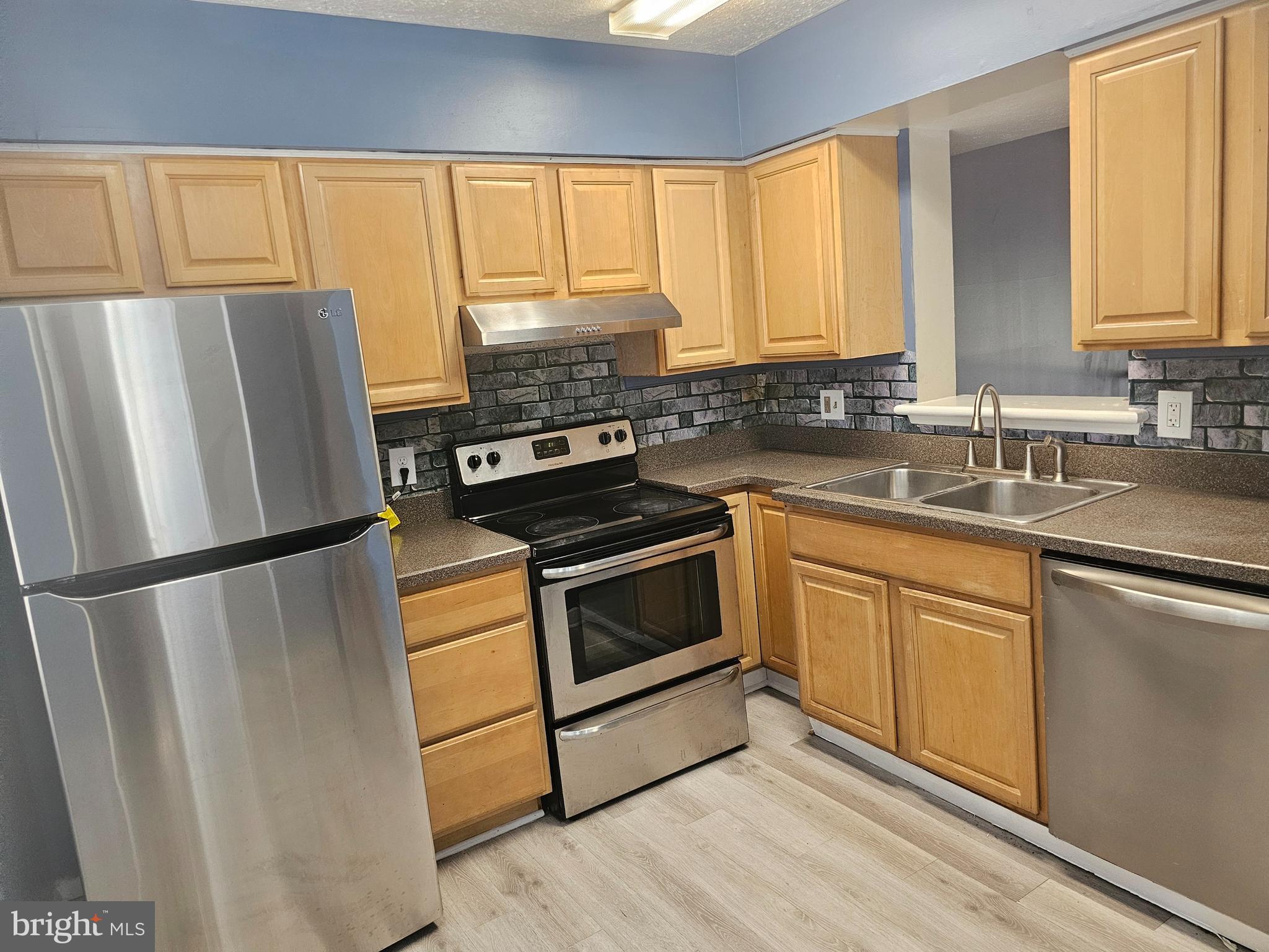 OWINGS RIDGE - Residential Lease