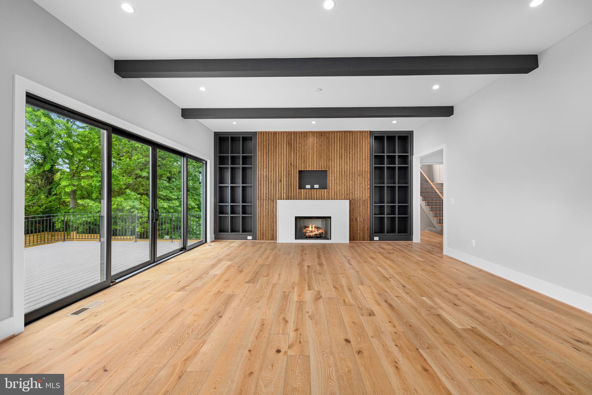 1100 BALLS HILL ROAD