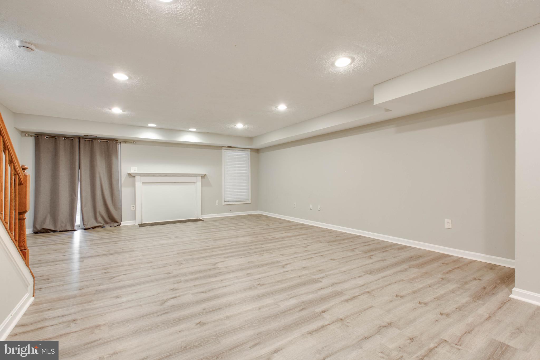 WILLOWOOD - Residential Lease