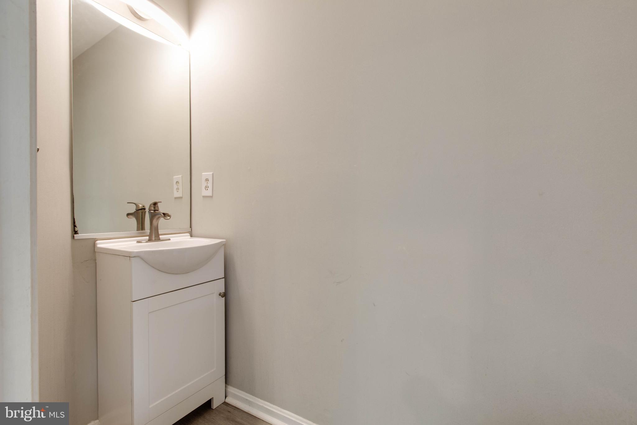 WILLOWOOD - Residential Lease