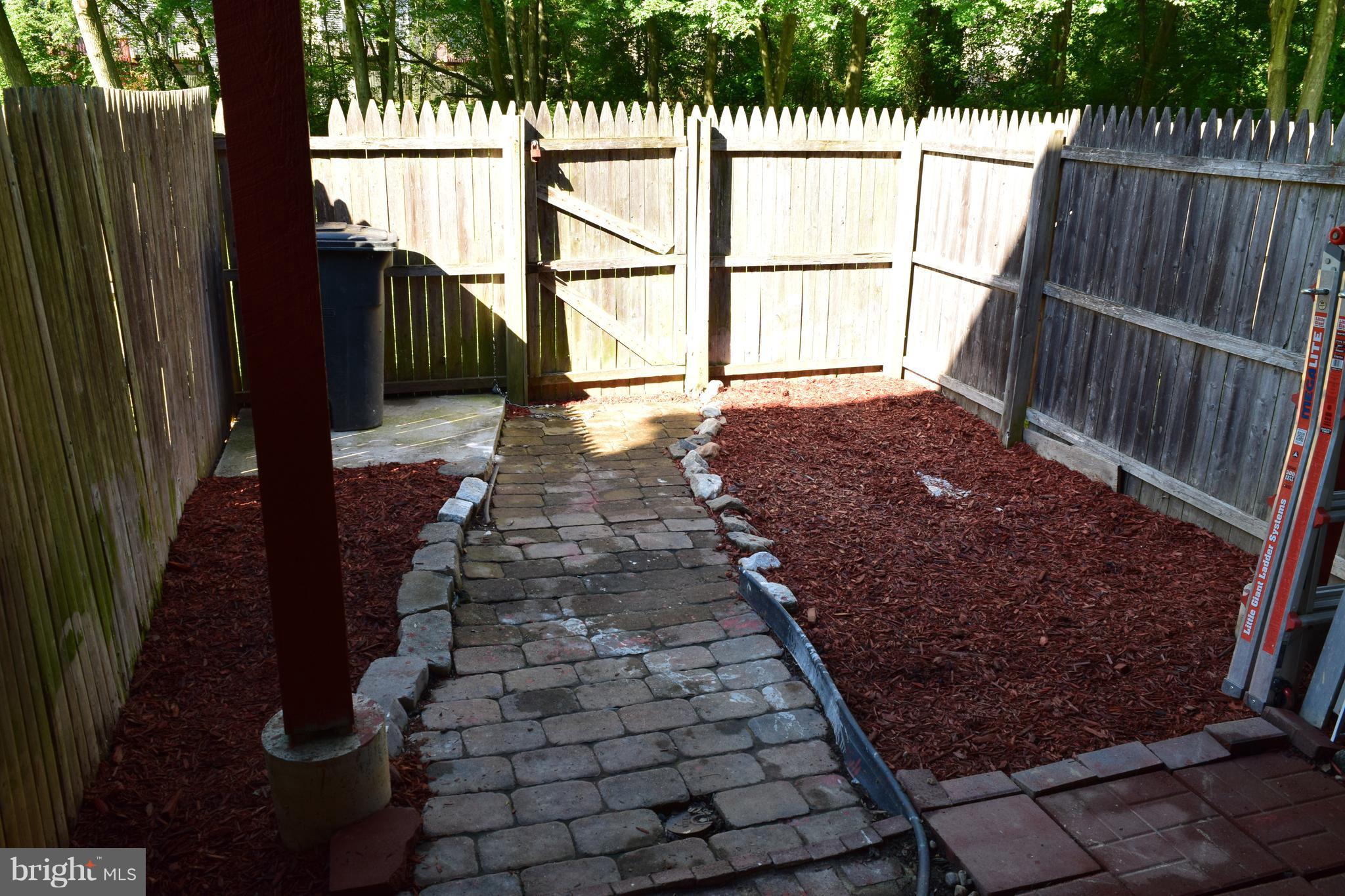 ARBORY CONDO PHASE ONE - Residential