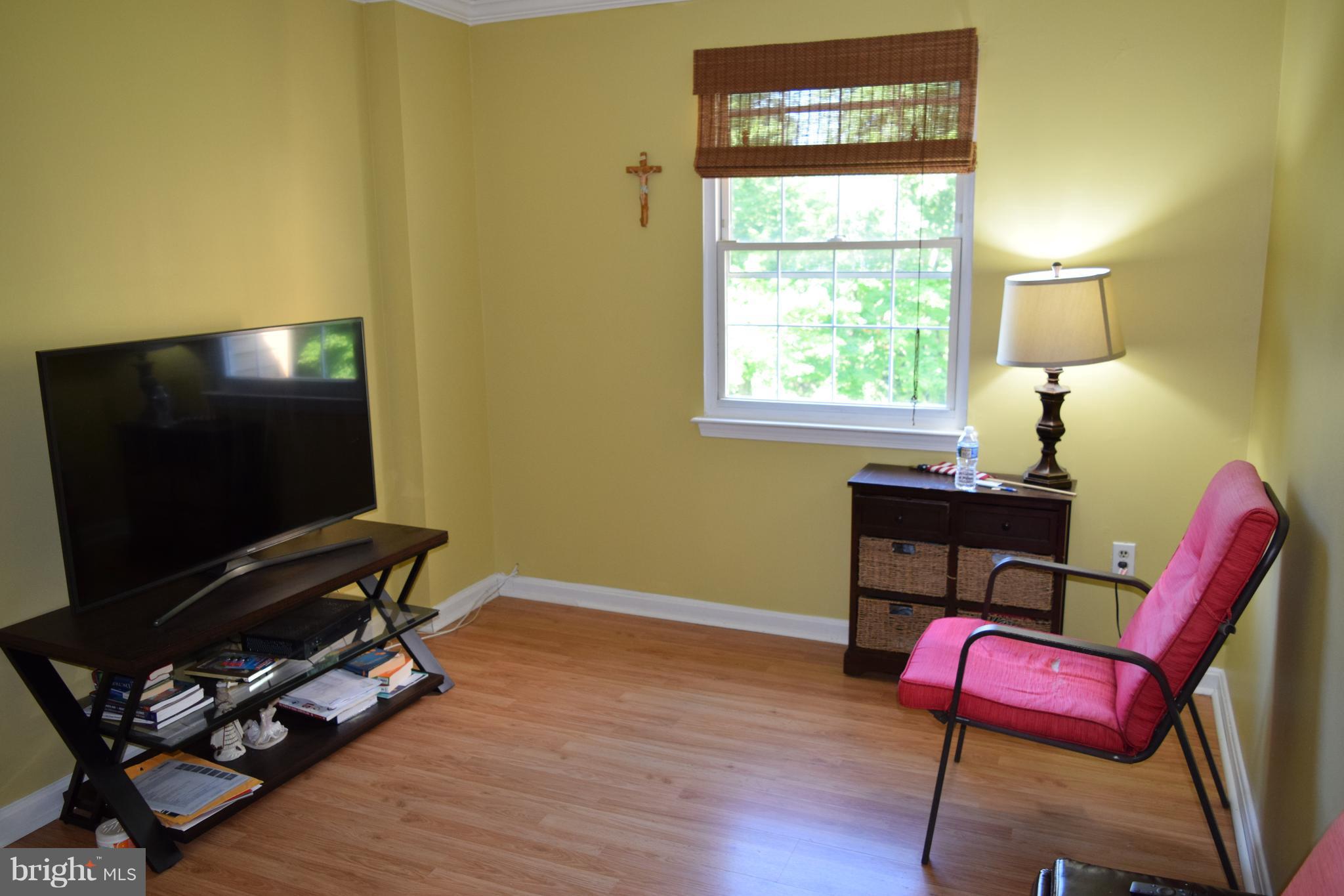 ARBORY CONDO PHASE ONE - Residential