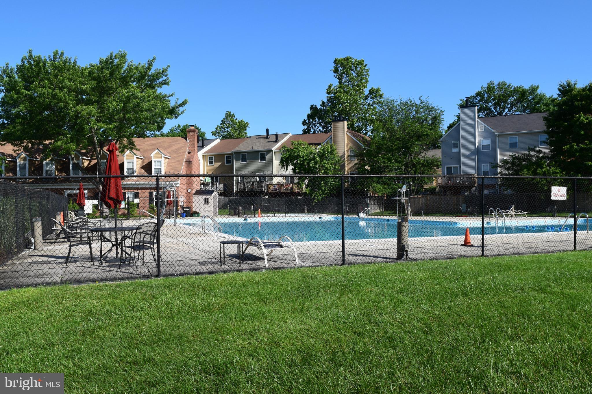 ARBORY CONDO PHASE ONE - Residential