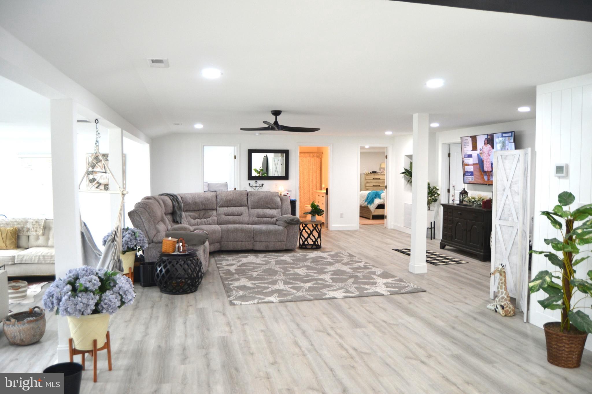 POTNETS COVESIDE - Residential