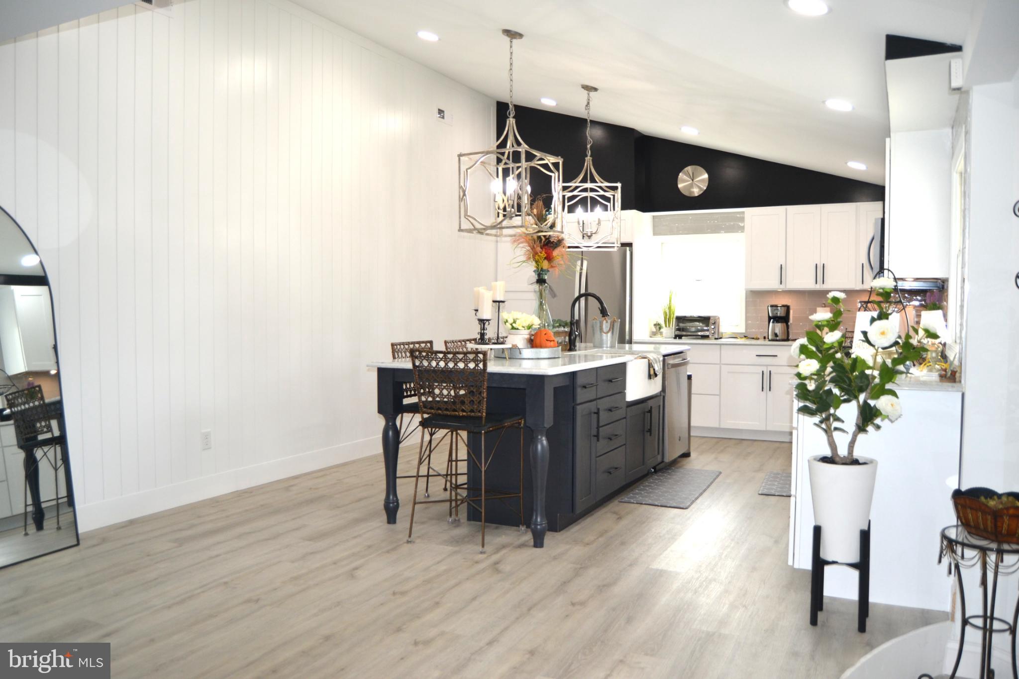 POTNETS COVESIDE - Residential