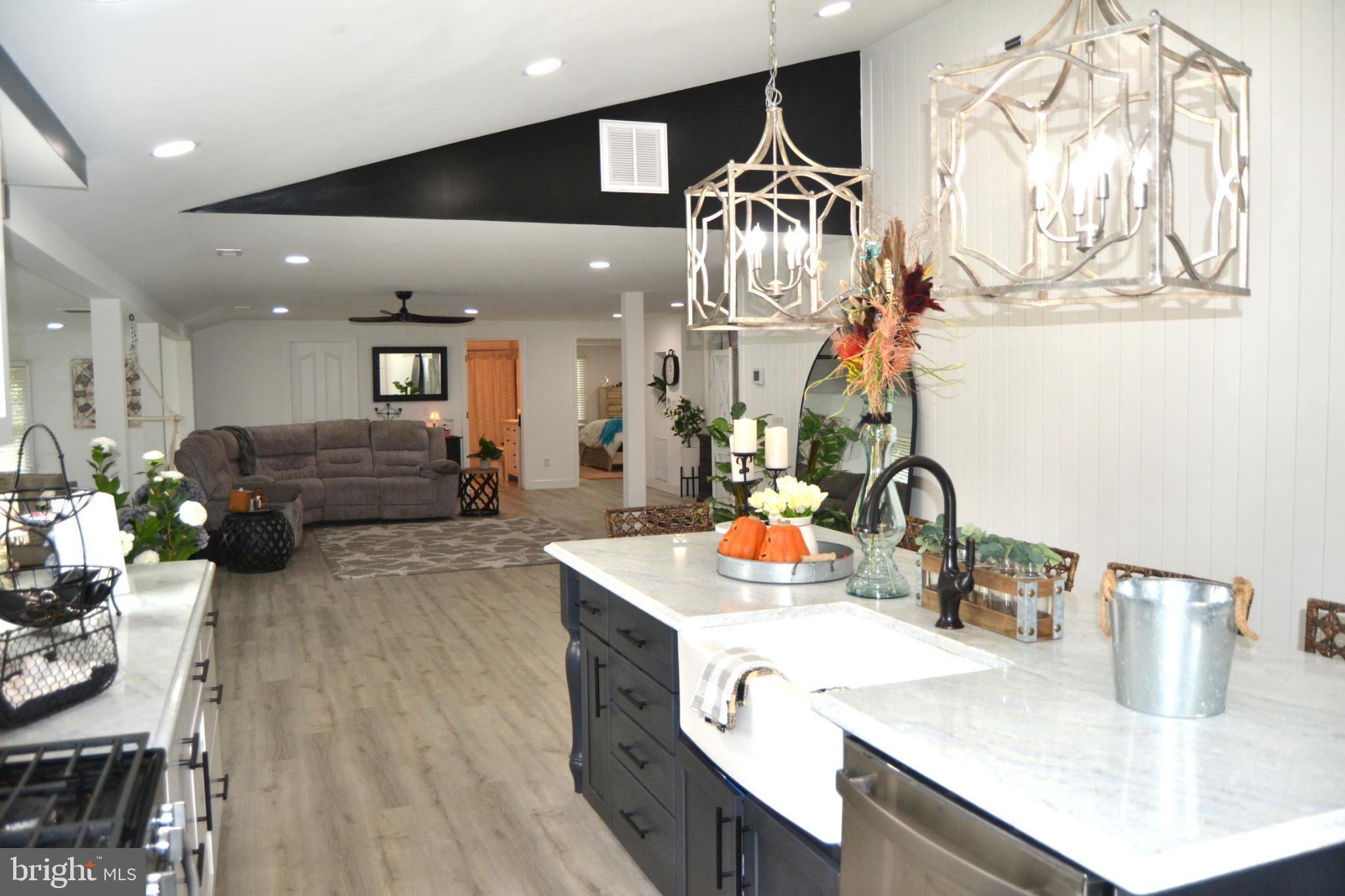 POTNETS COVESIDE - Residential