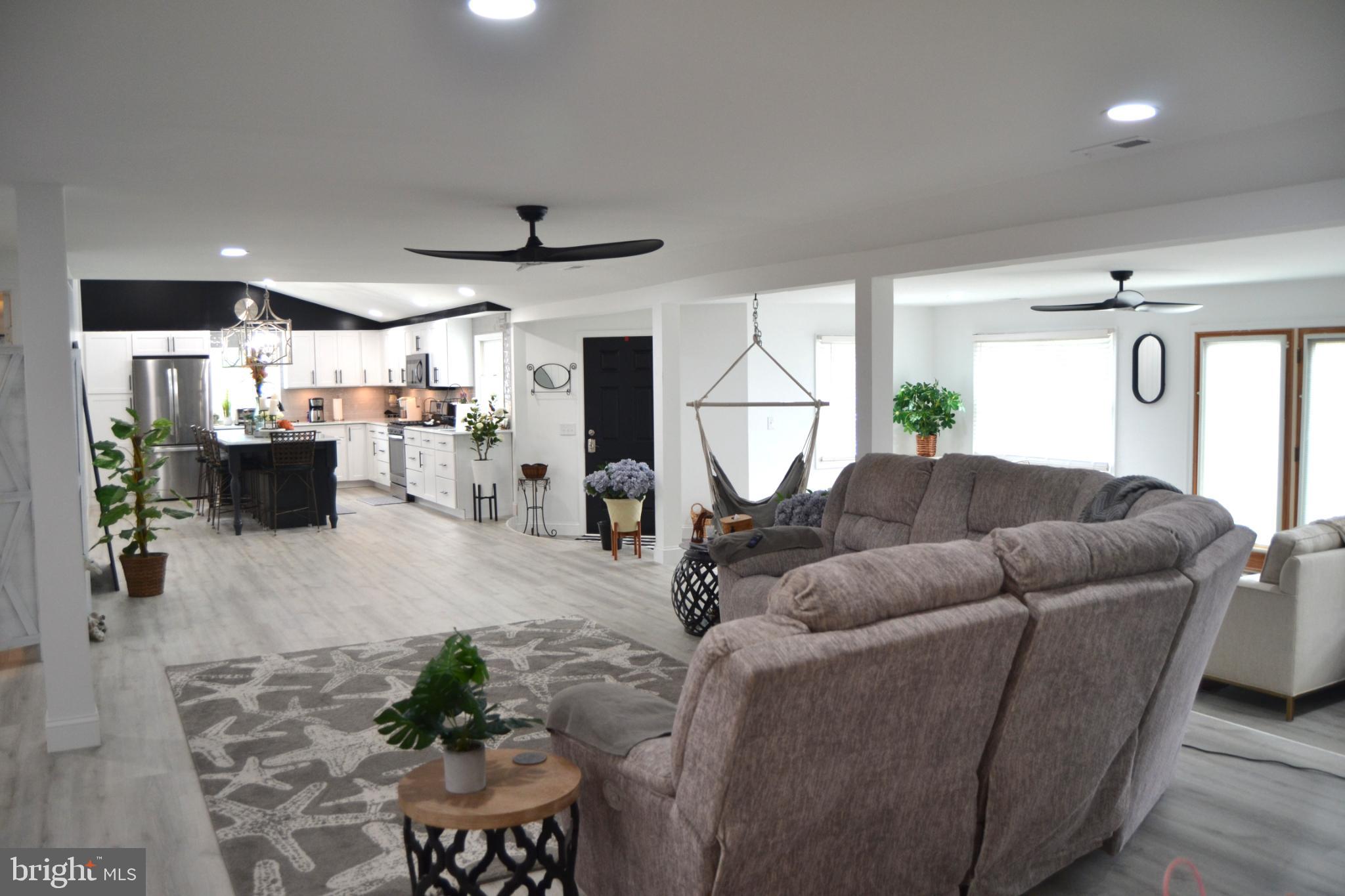 POTNETS COVESIDE - Residential