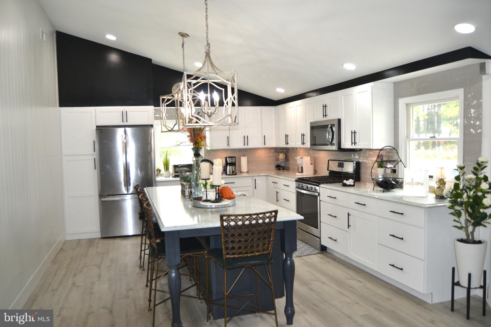 POTNETS COVESIDE - Residential