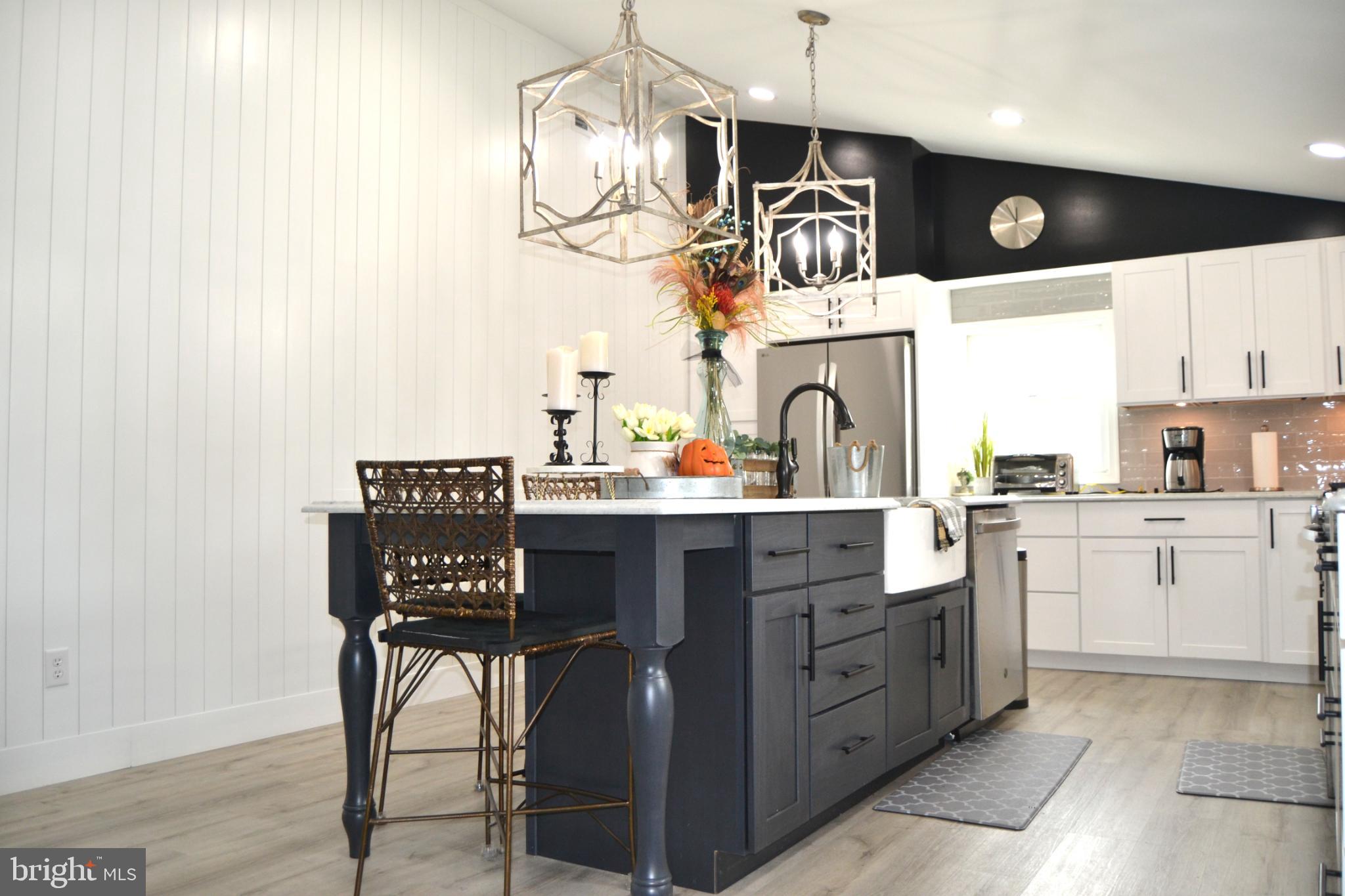 POTNETS COVESIDE - Residential