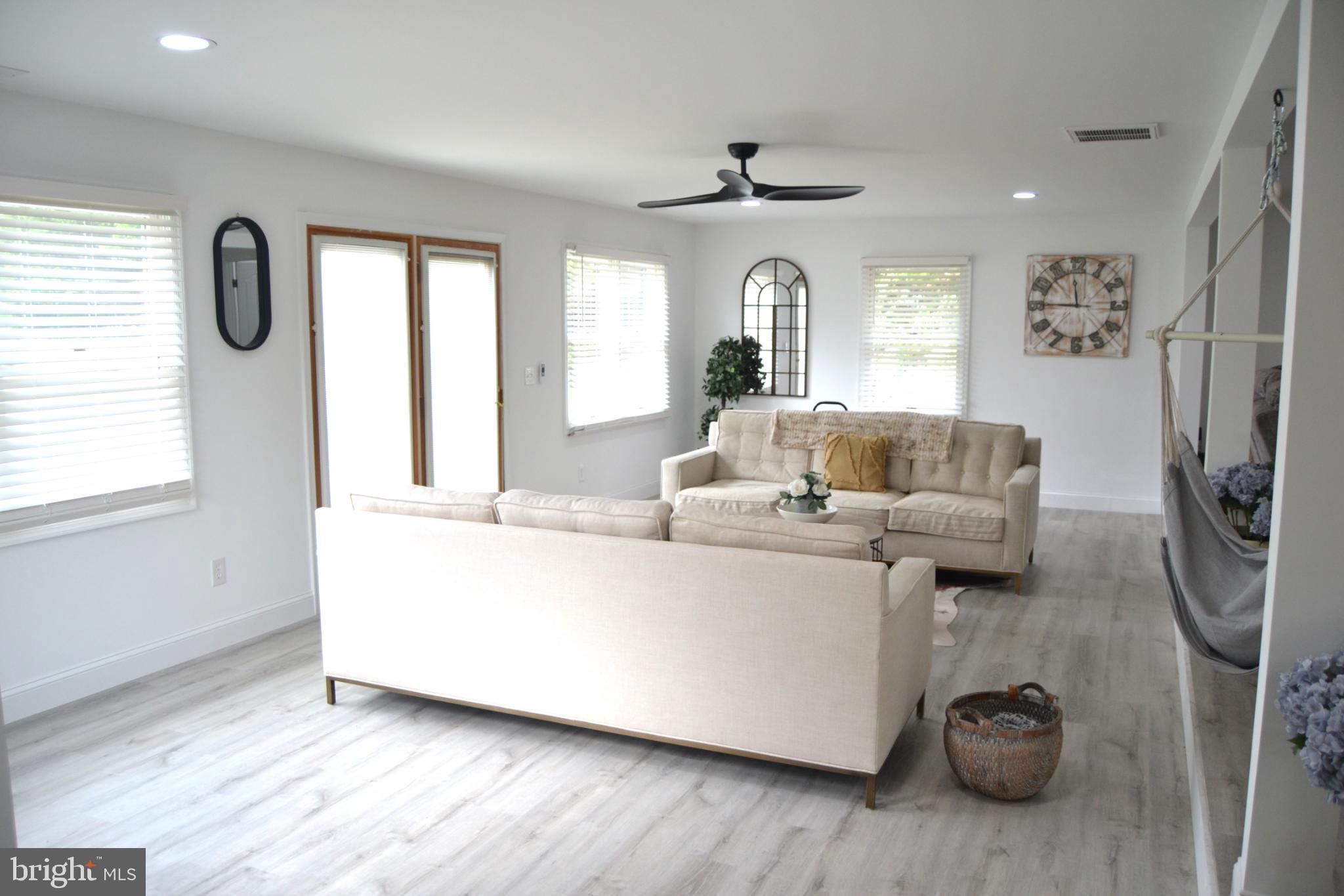 POTNETS COVESIDE - Residential