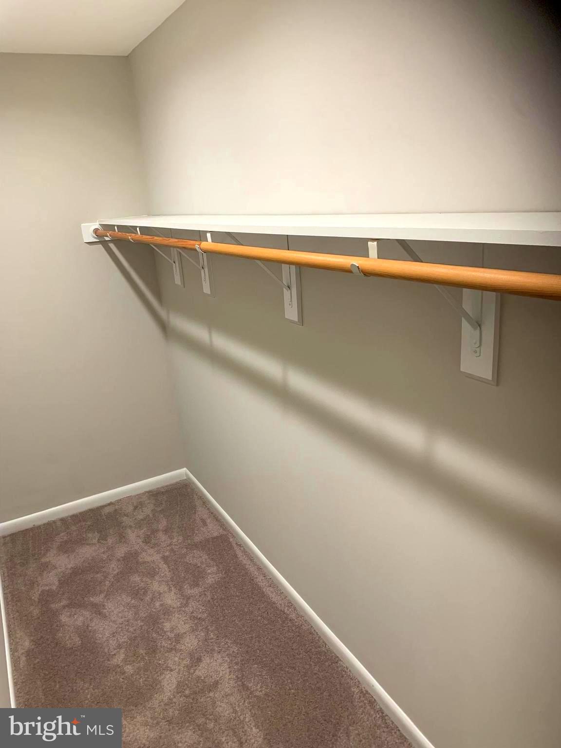 LEE HEIGHTS - Residential