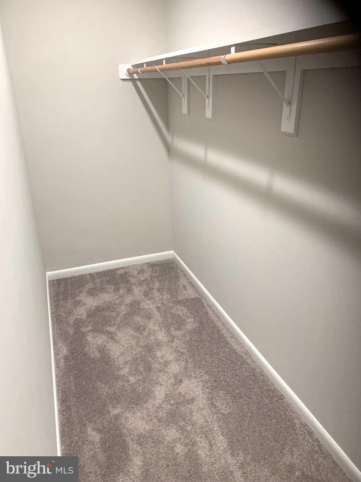 LEE HEIGHTS - Residential