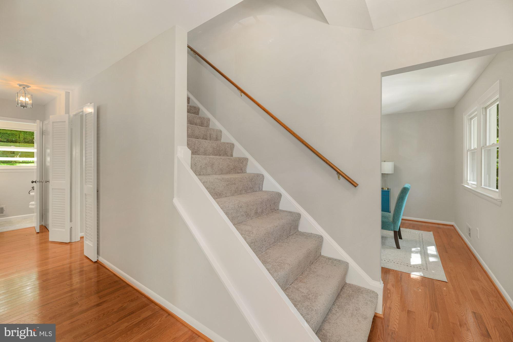 LEE HEIGHTS - Residential