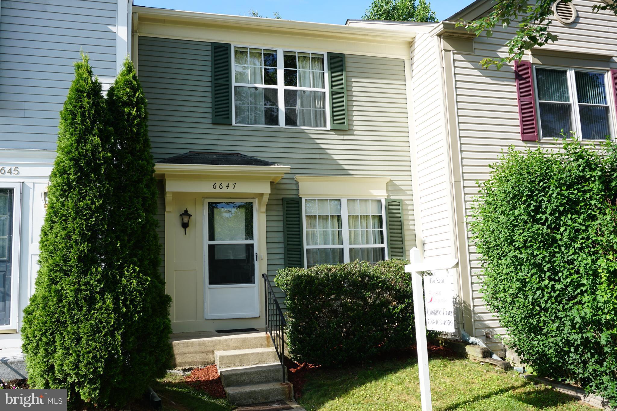 LANDSDOWNE - Residential Lease