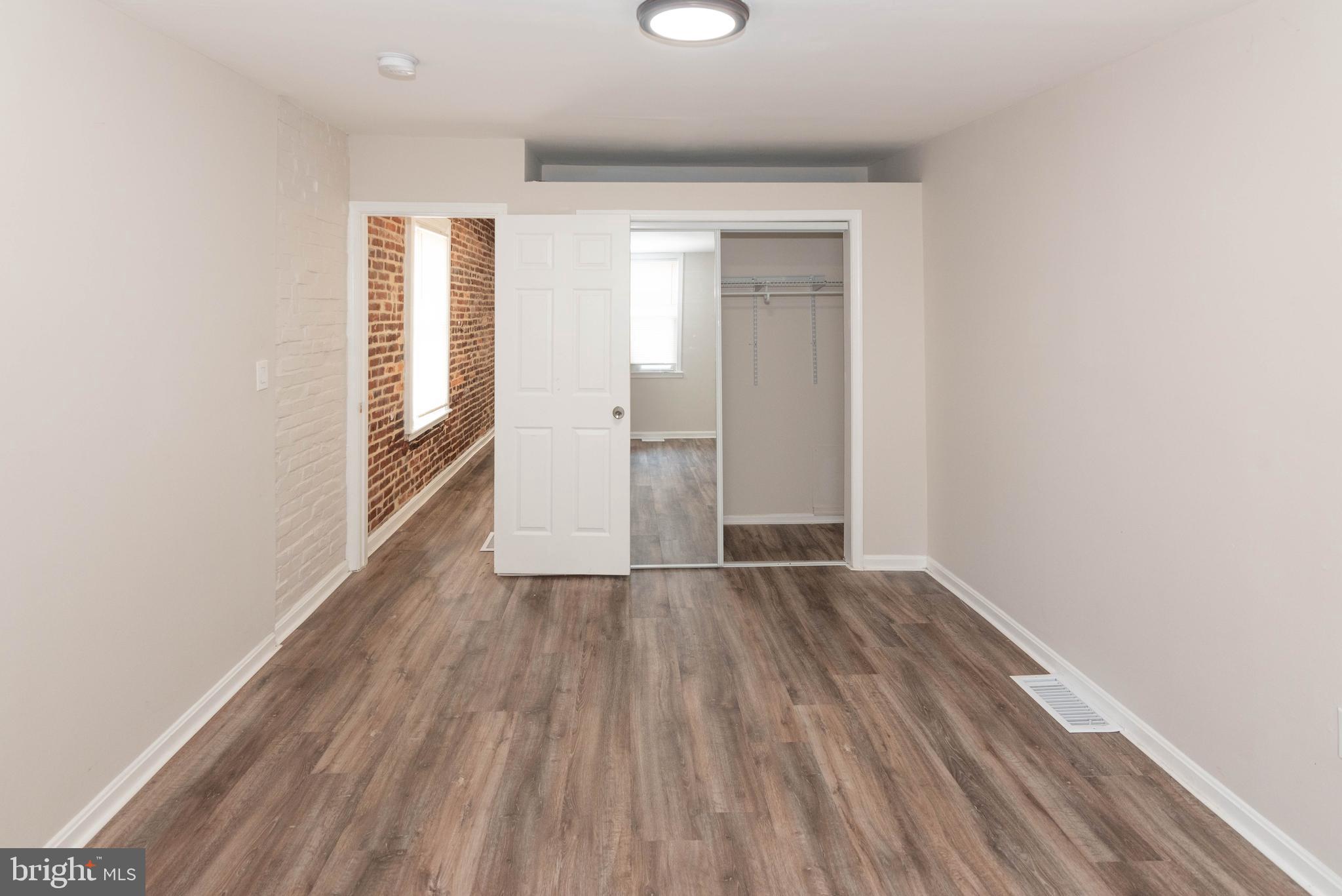 HIGHLANDTOWN - Residential