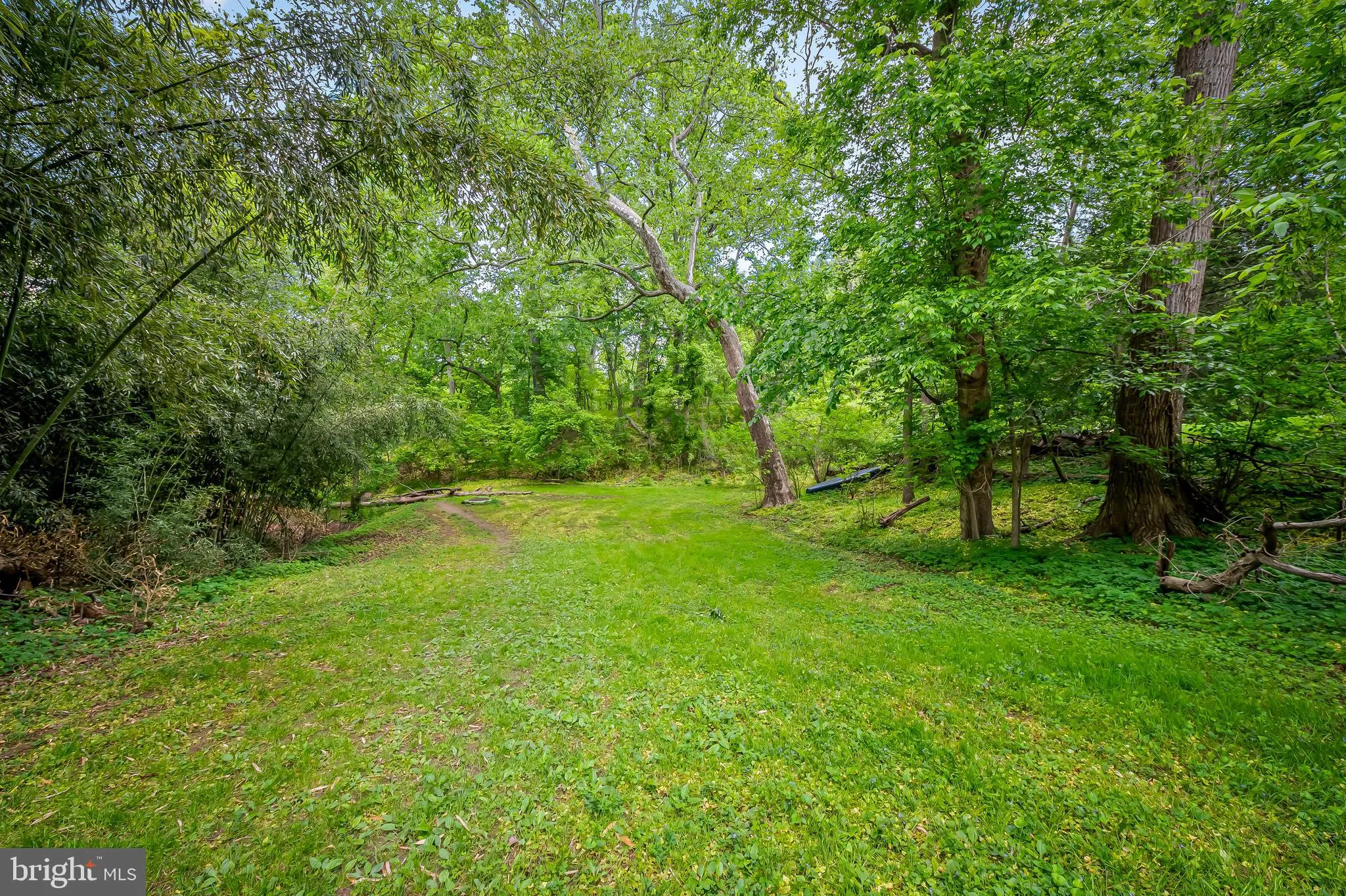 Baltimore, Maryland 21210, United States, 3 Bedrooms Bedrooms, ,3 BathroomsBathrooms,Residential,Contingent,129118