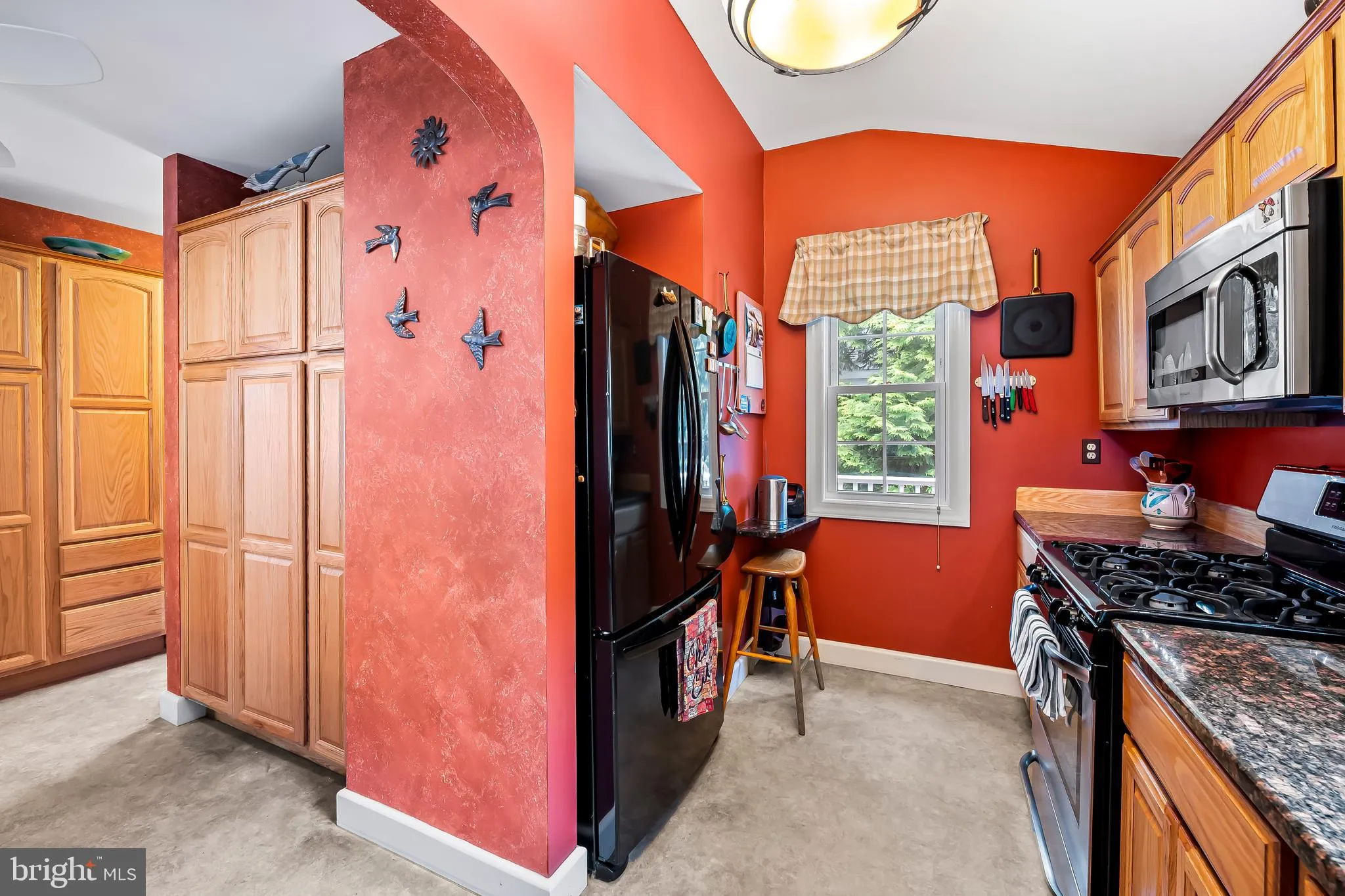 Baltimore, Maryland 21210, United States, 3 Bedrooms Bedrooms, ,3 BathroomsBathrooms,Residential,Contingent,129118