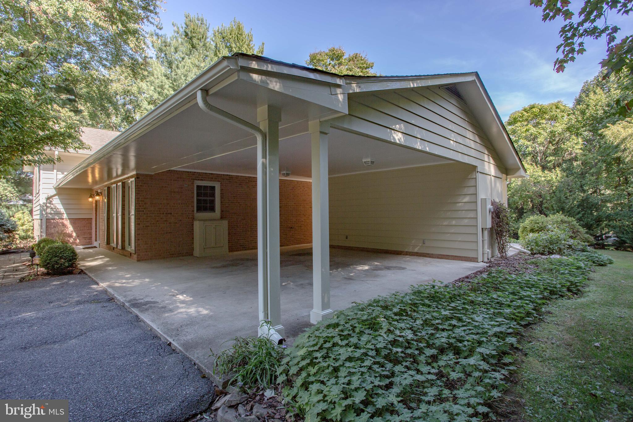 CLARKSBURG OUTSIDE - Residential