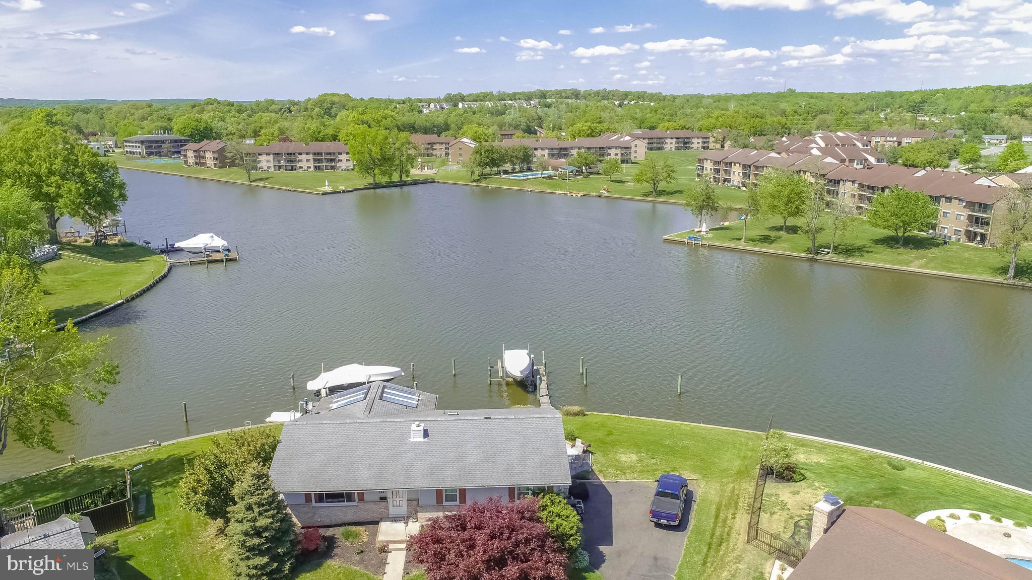 RUMSEY ISLAND - Residential