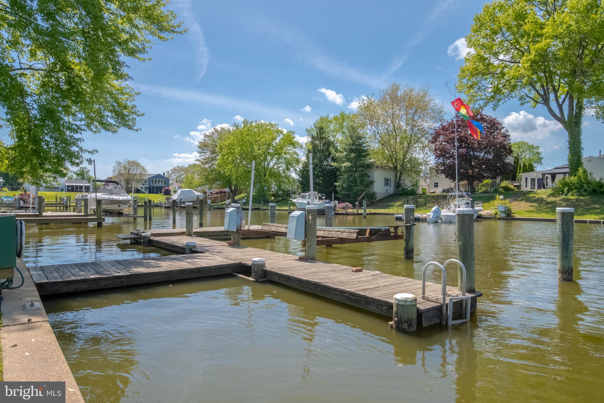 RUMSEY ISLAND - Residential